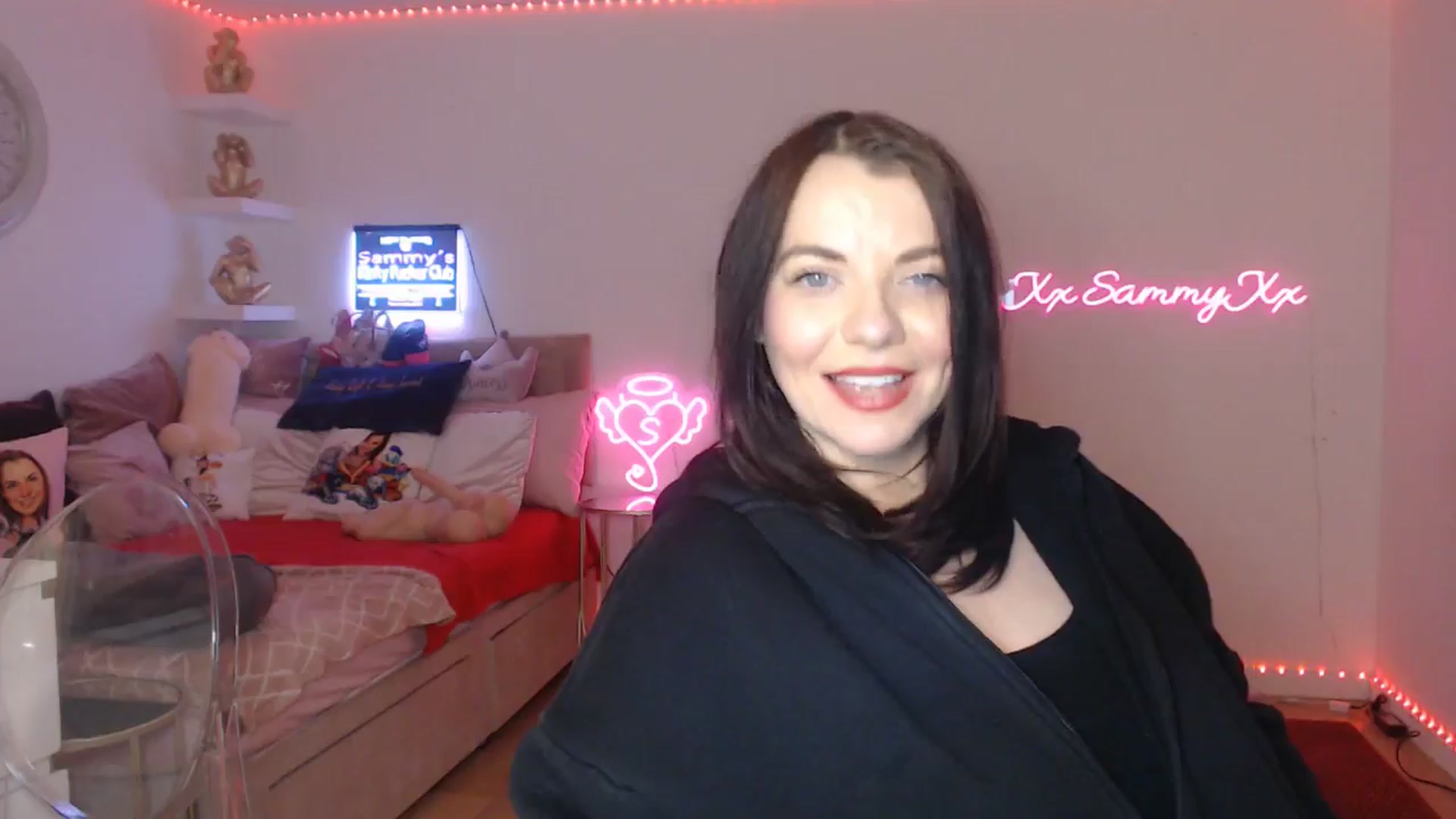 Gallery image thumbnail from innocentSamx's myfreecams stream on, 03/08/2025, 16:46 image 13 of 20