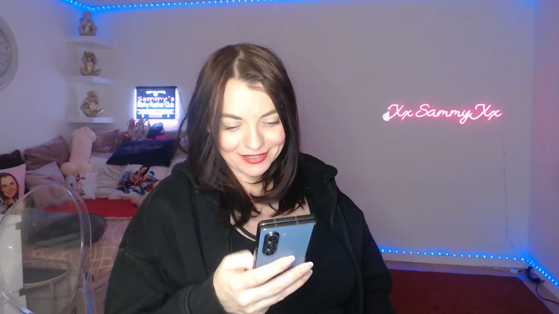 Gallery image thumbnail from innocentSamx's myfreecams stream on, 03/08/2025, 16:46 image 4 of 20