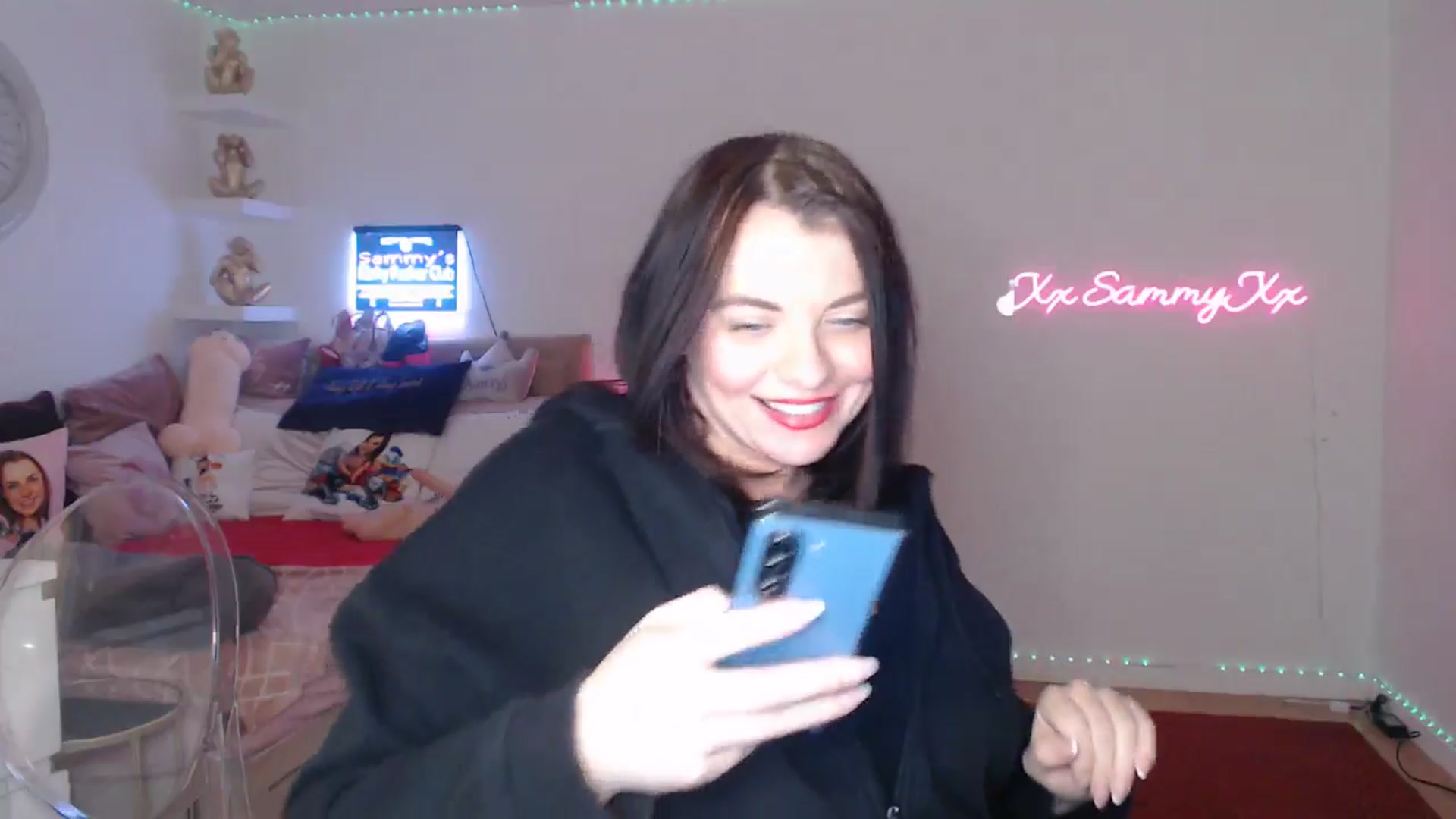 Gallery image thumbnail from innocentSamx's myfreecams stream on, 03/08/2025, 16:46 image 12 of 20