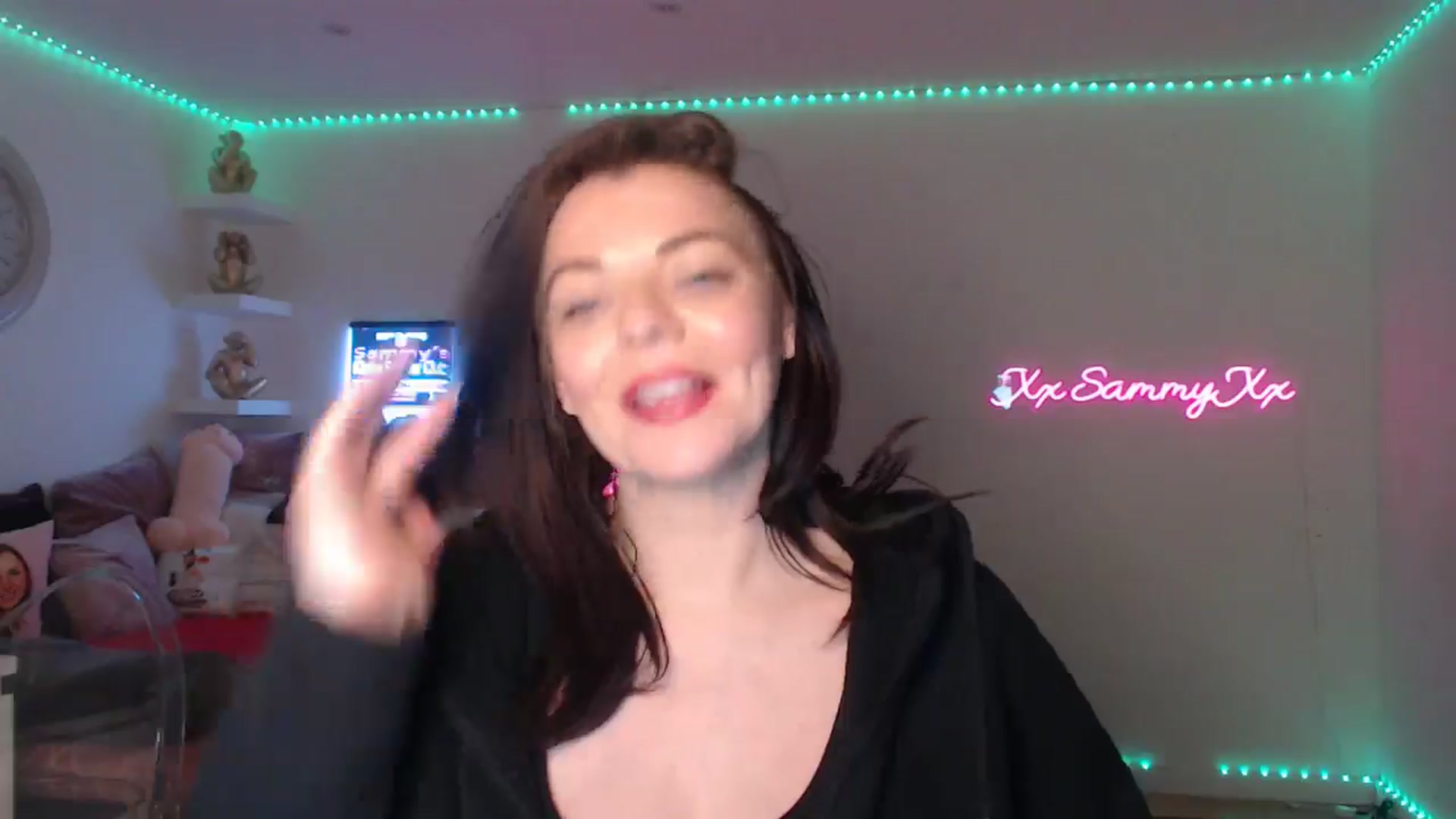 Gallery image thumbnail from innocentSamx's myfreecams stream on, 03/08/2025, 17:57 image 19 of 20