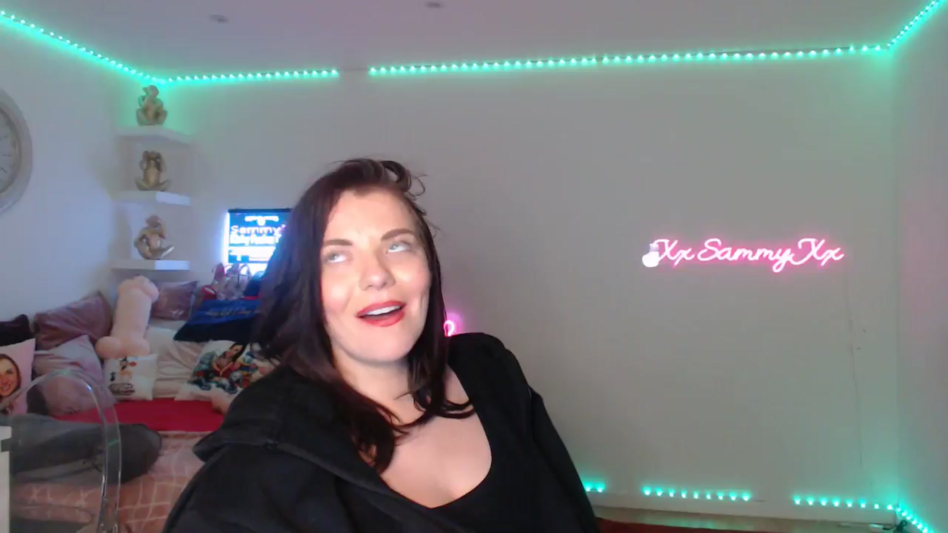 Gallery image thumbnail from innocentSamx's myfreecams stream on, 03/08/2025, 17:57 image 17 of 20