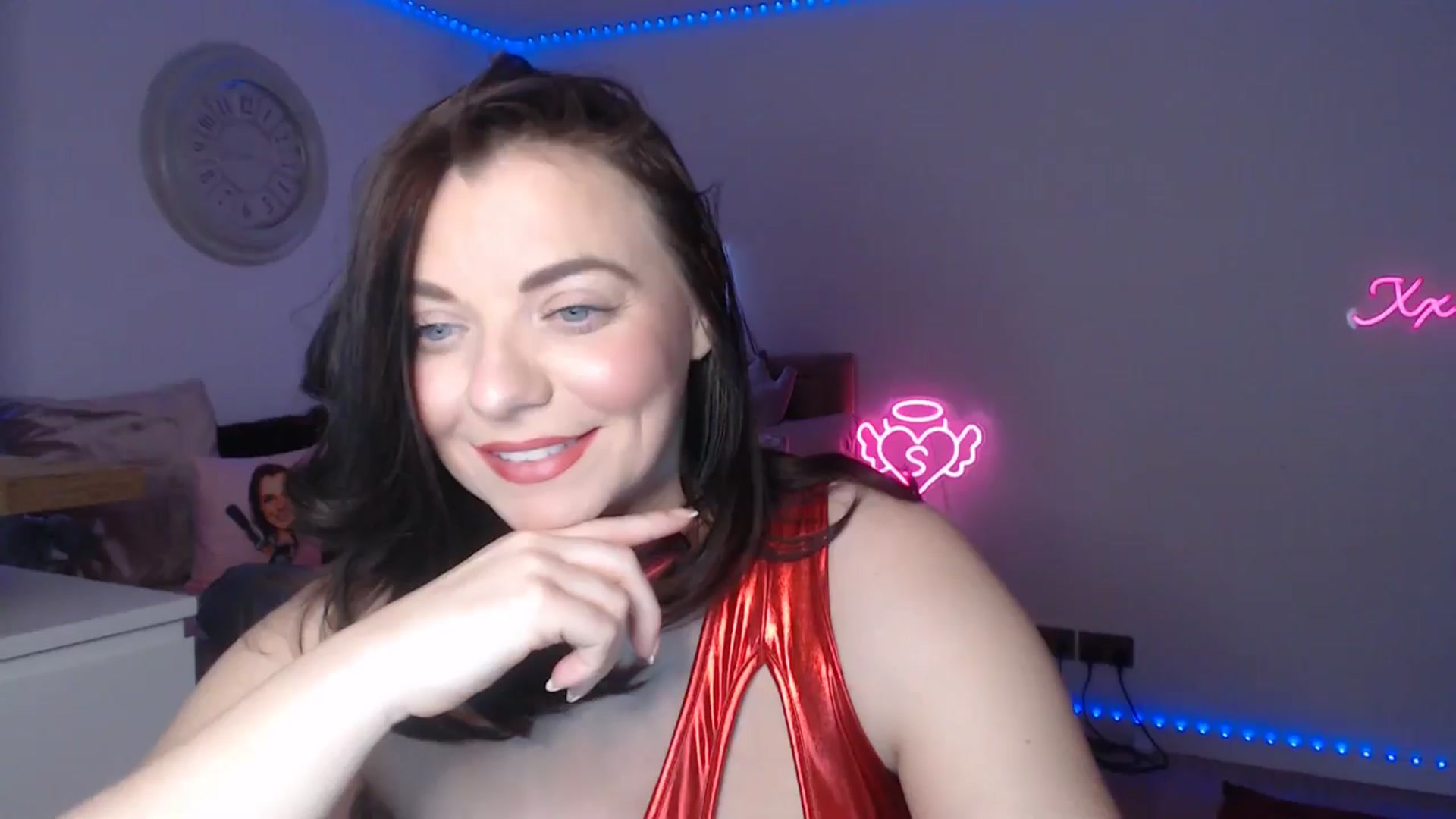 Gallery image thumbnail from innocentSamx's myfreecams stream on, 03/11/2025, 13:18 image 14 of 20