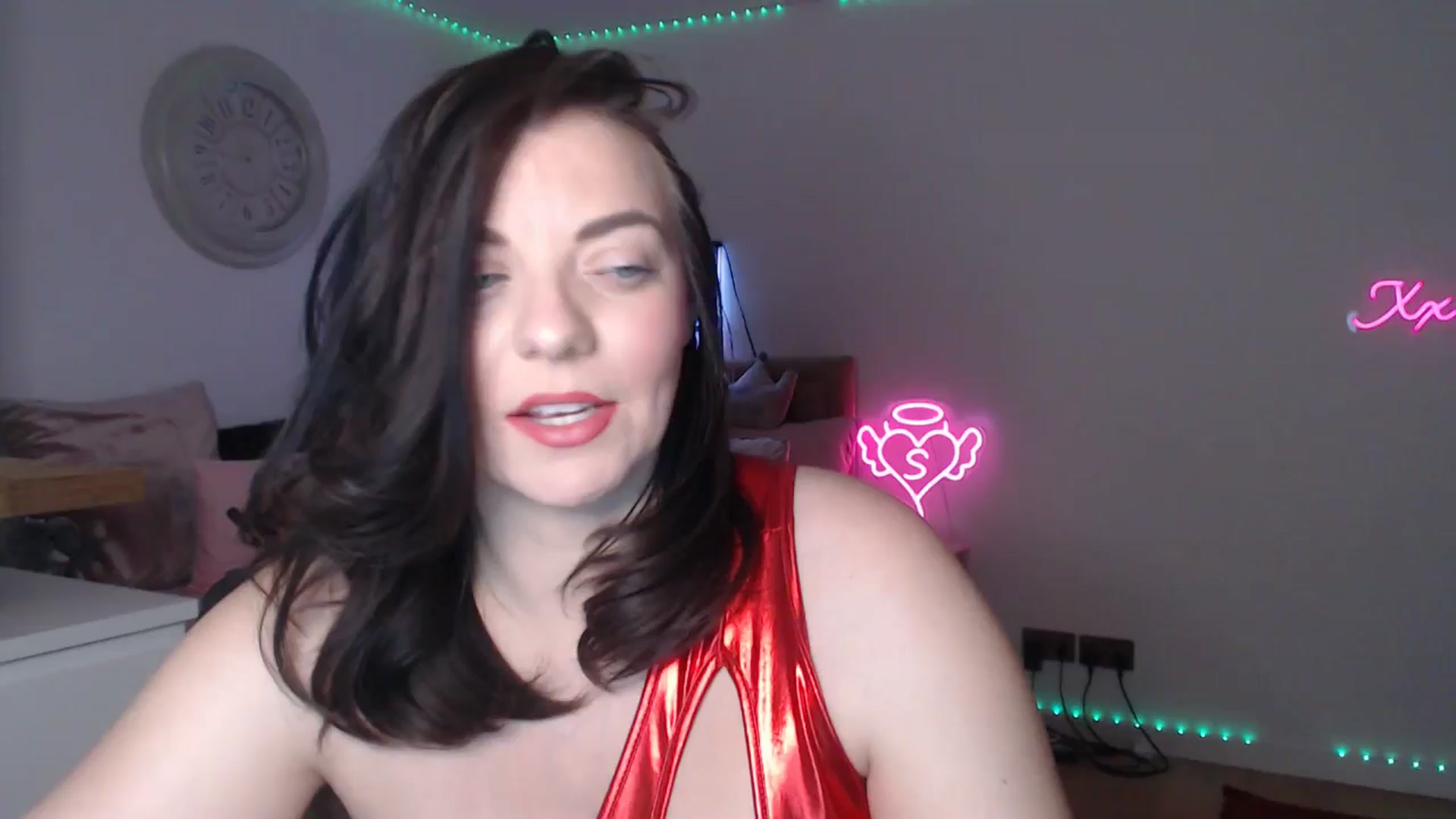 Gallery image thumbnail from innocentSamx's myfreecams stream on, 03/11/2025, 13:18 image 19 of 20