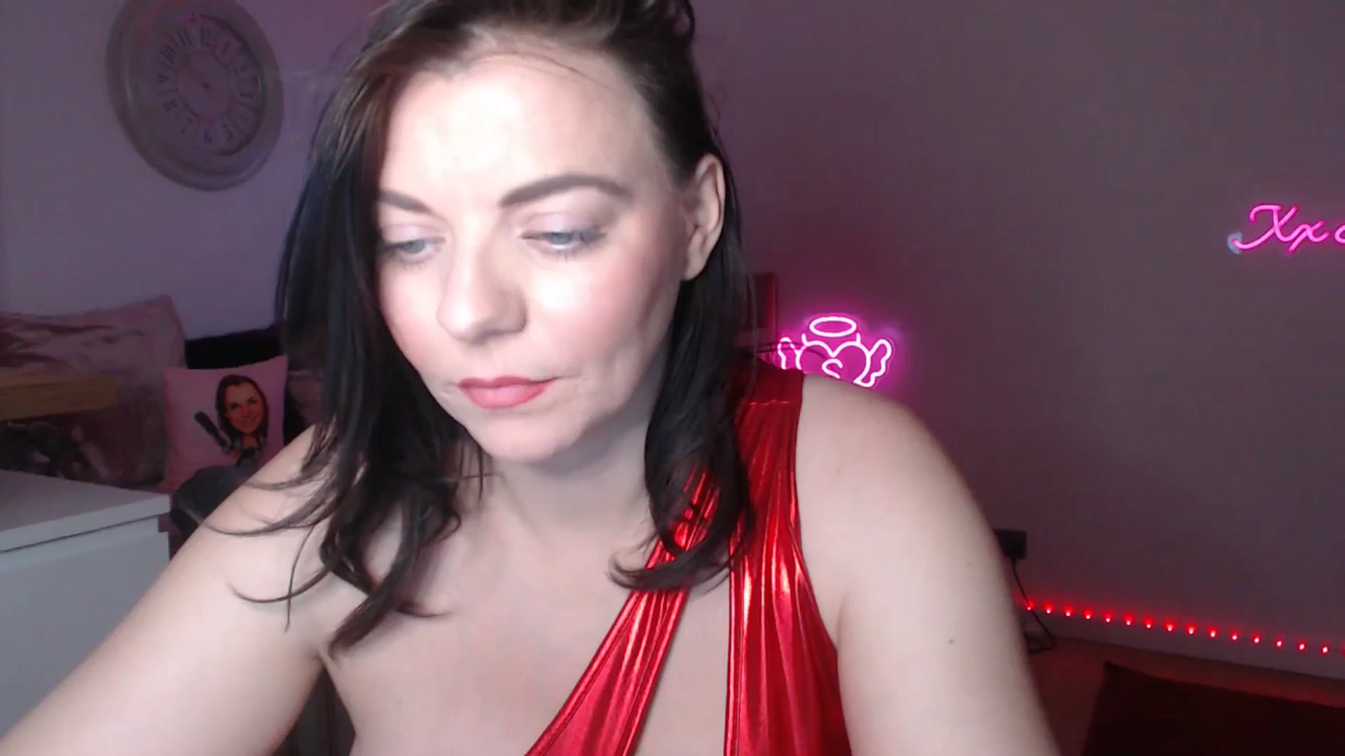 Gallery image thumbnail from innocentSamx's myfreecams stream on, 03/11/2025, 14:46 image 3 of 20