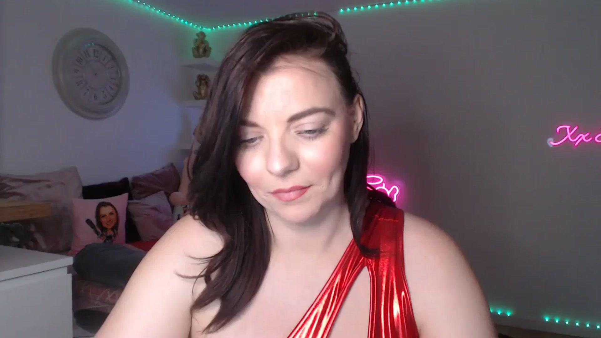 Gallery image thumbnail from innocentSamx's myfreecams stream on, 03/11/2025, 15:16 image 3 of 20