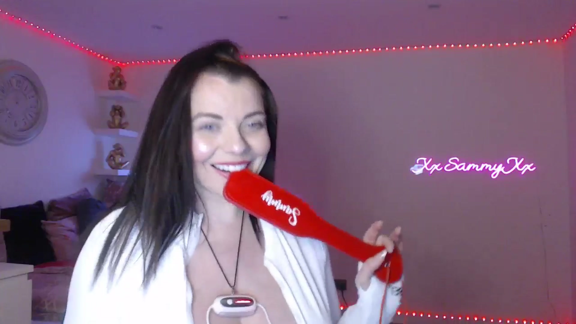 Gallery image thumbnail from innocentSamx's myfreecams stream on, 03/12/2025, 16:45 image 7 of 20