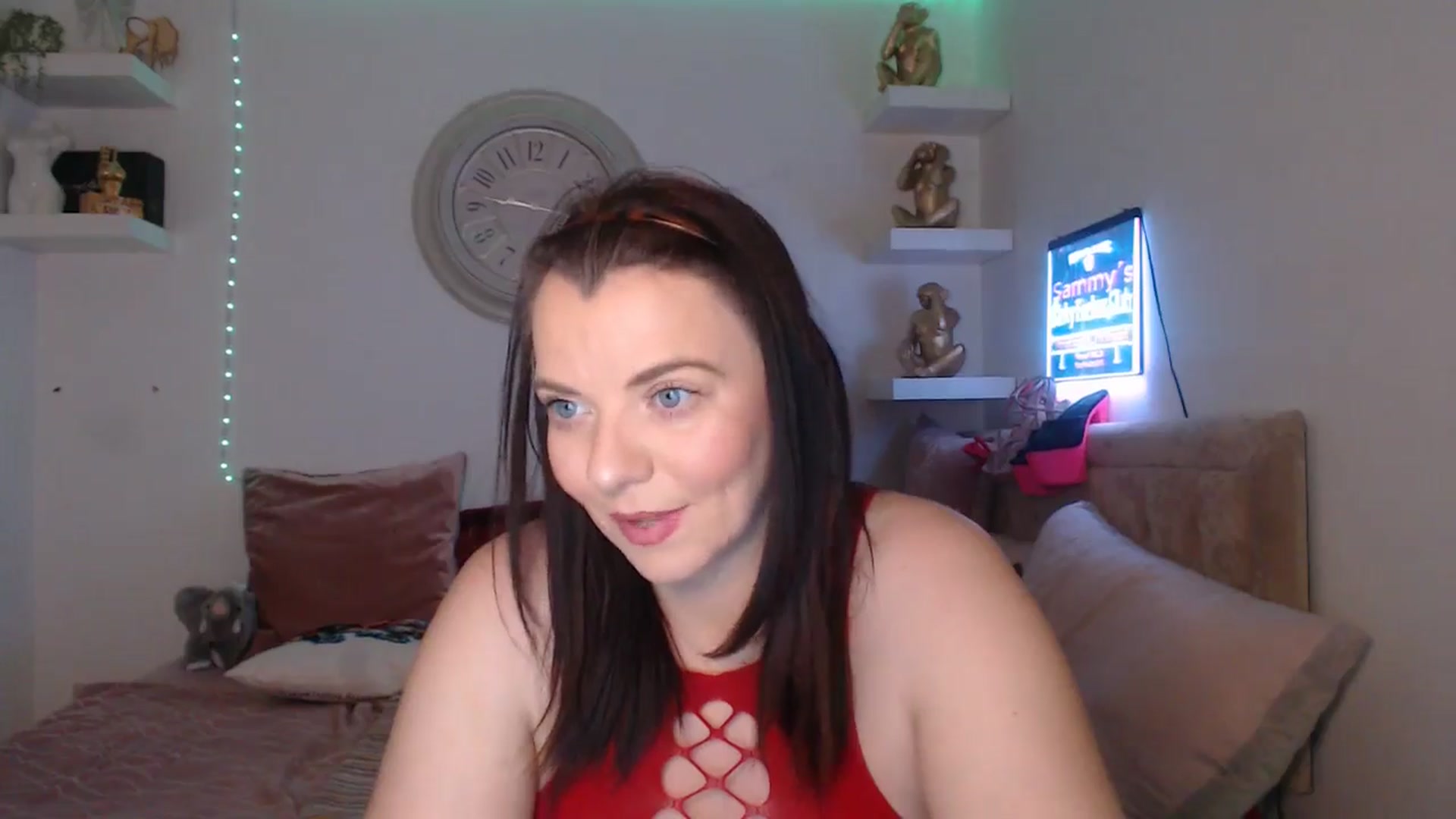 Gallery image thumbnail from innocentSamx's myfreecams stream on, 03/17/2025, 13:45 image 15 of 20