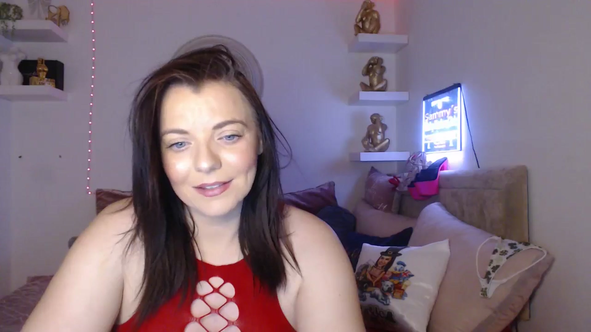 Gallery image thumbnail from innocentSamx's myfreecams stream on, 03/17/2025, 14:15 image 7 of 20