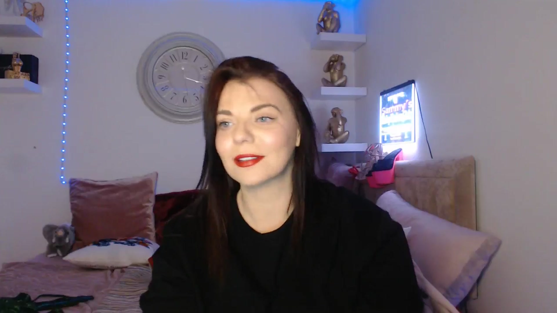 Gallery image thumbnail from innocentSamx's myfreecams stream on, 03/18/2025, 19:55 image 6 of 20