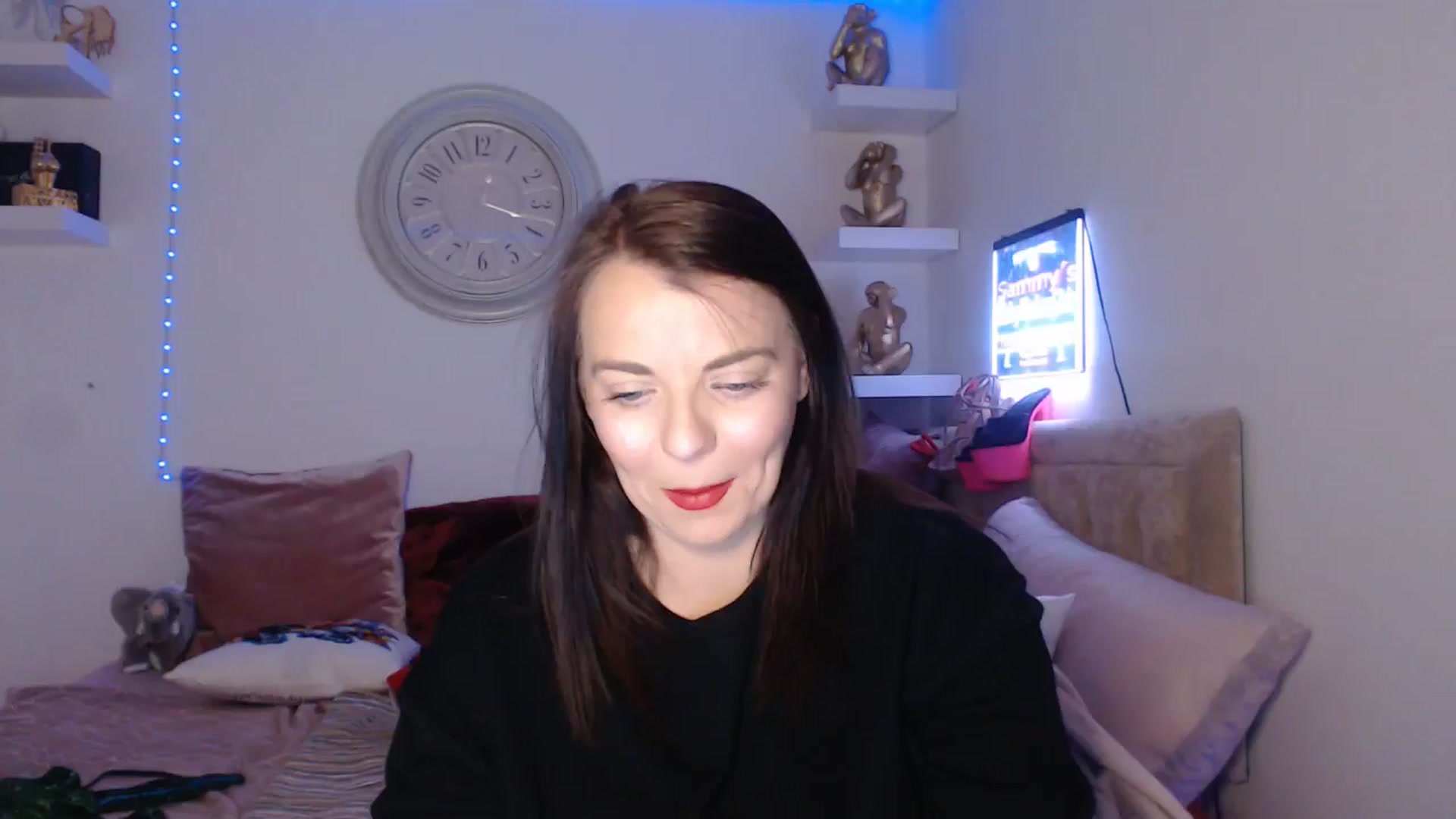 Gallery image thumbnail from innocentSamx's myfreecams stream on, 03/18/2025, 19:55 image 11 of 20