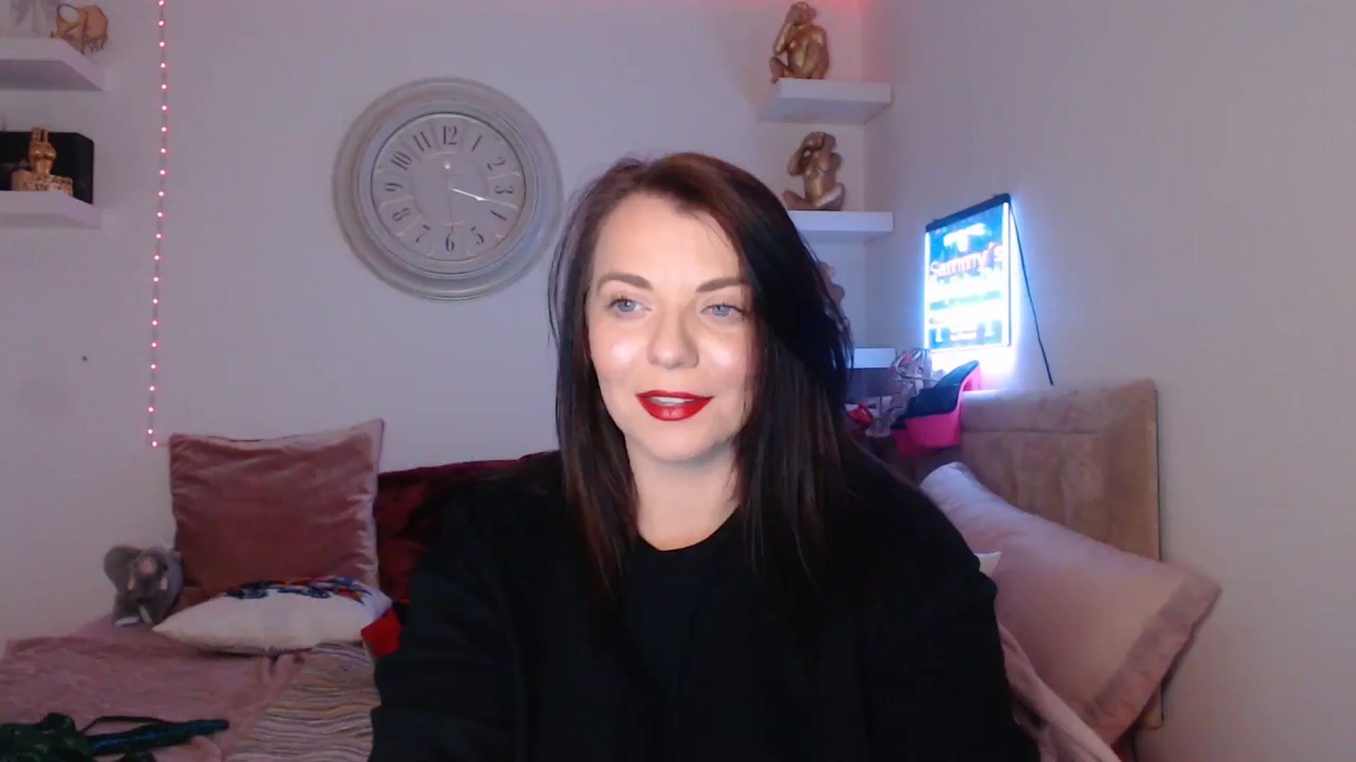 Gallery image thumbnail from innocentSamx's myfreecams stream on, 03/18/2025, 19:55 image 7 of 20