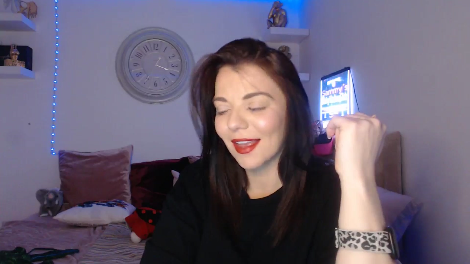 Gallery image thumbnail from innocentSamx's myfreecams stream on, 03/18/2025, 19:55 image 14 of 20