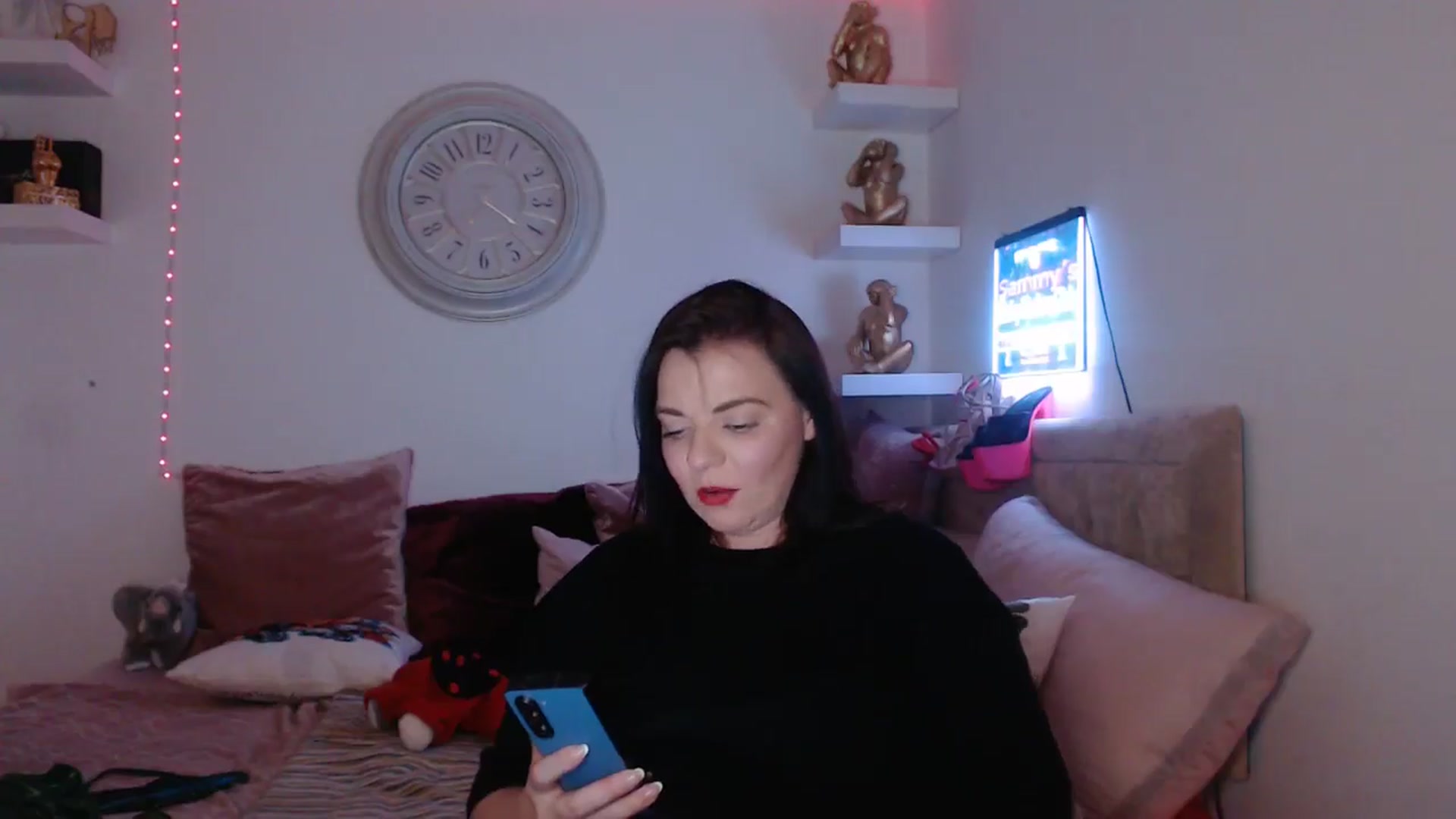 Gallery image thumbnail from innocentSamx's myfreecams stream on, 03/18/2025, 20:35 image 11 of 20