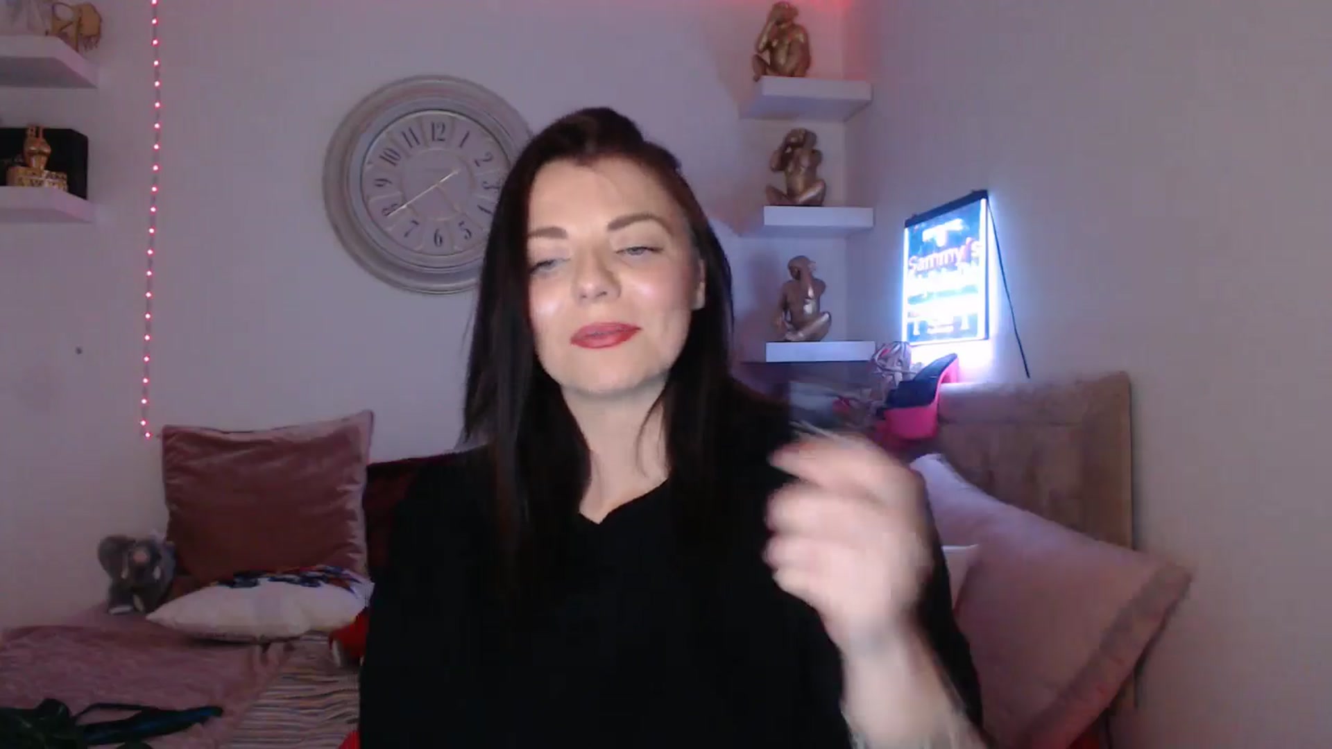 Gallery image thumbnail from innocentSamx's myfreecams stream on, 03/18/2025, 20:57 image 15 of 20