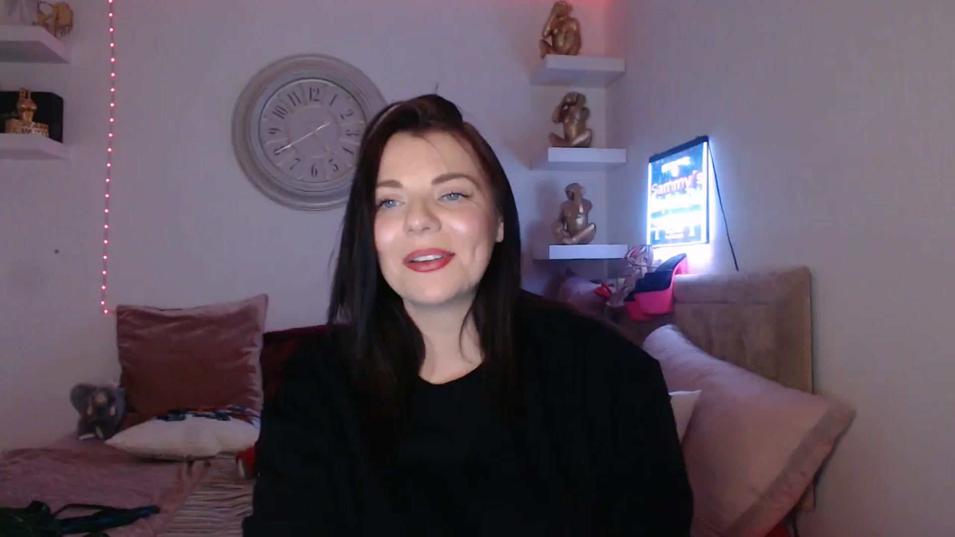 Gallery image thumbnail from innocentSamx's myfreecams stream on, 03/18/2025, 20:57 image 16 of 20