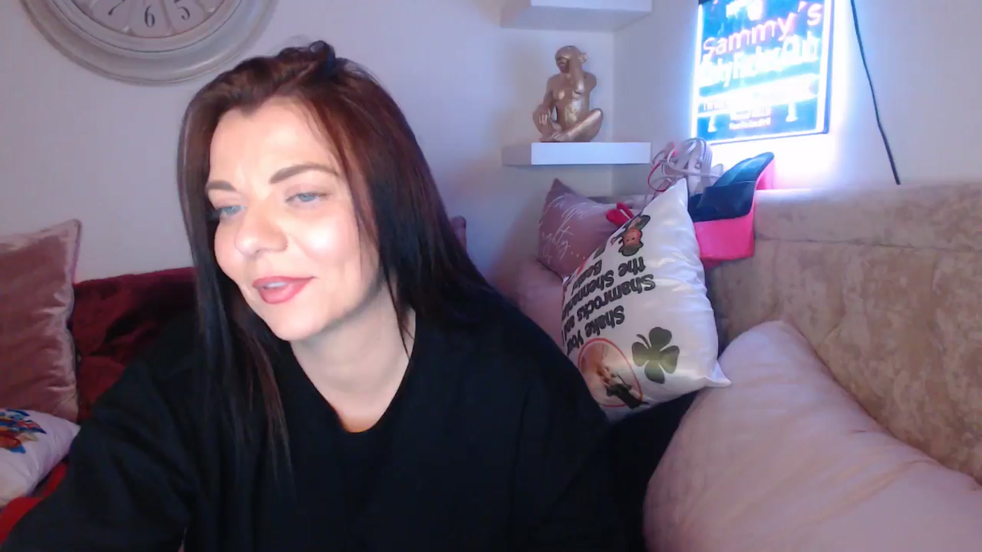 Gallery image thumbnail from innocentSamx's myfreecams stream on, 03/18/2025, 22:33 image 3 of 20