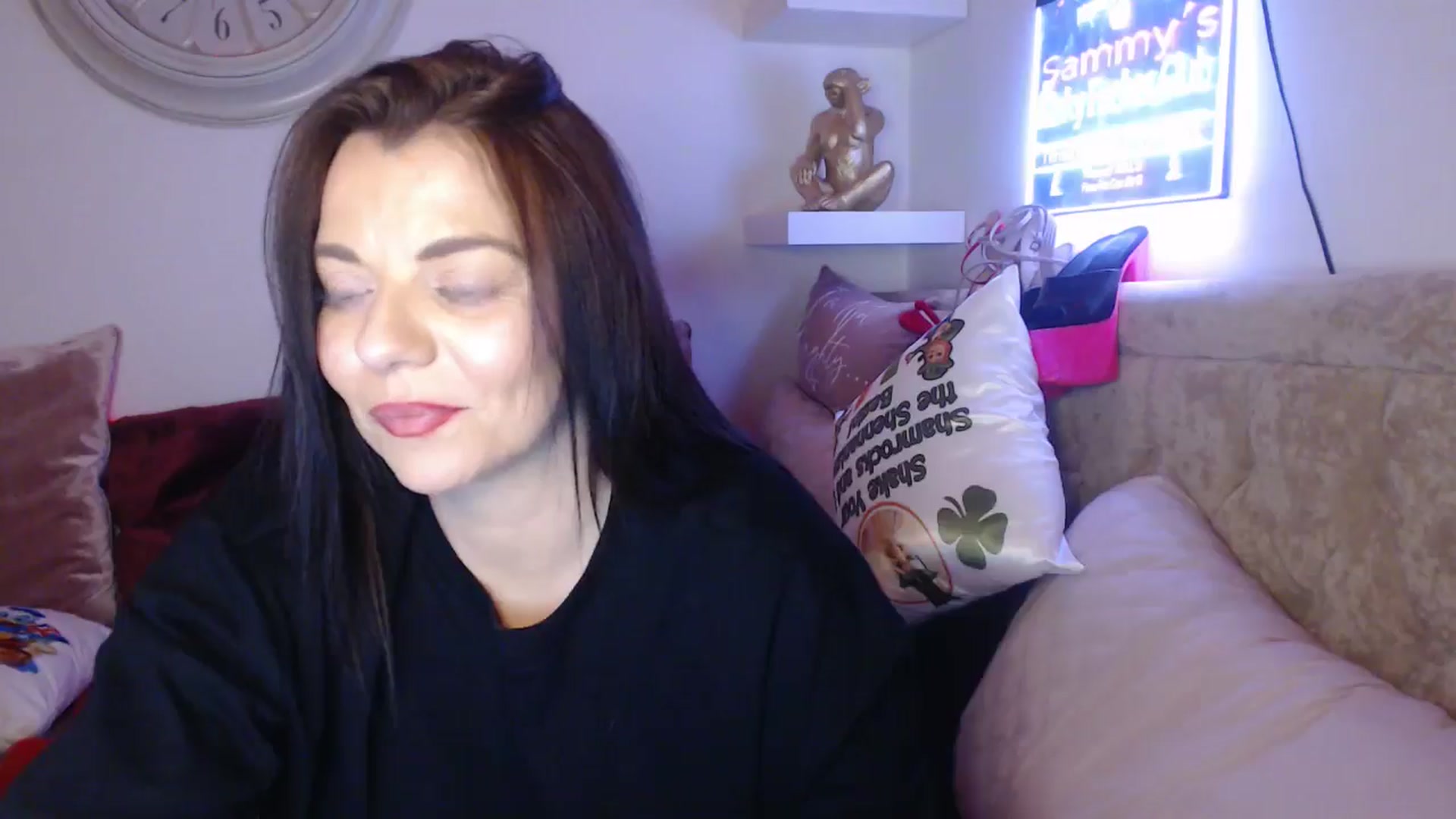 Gallery image thumbnail from innocentSamx's myfreecams stream on, 03/18/2025, 22:33 image 4 of 20