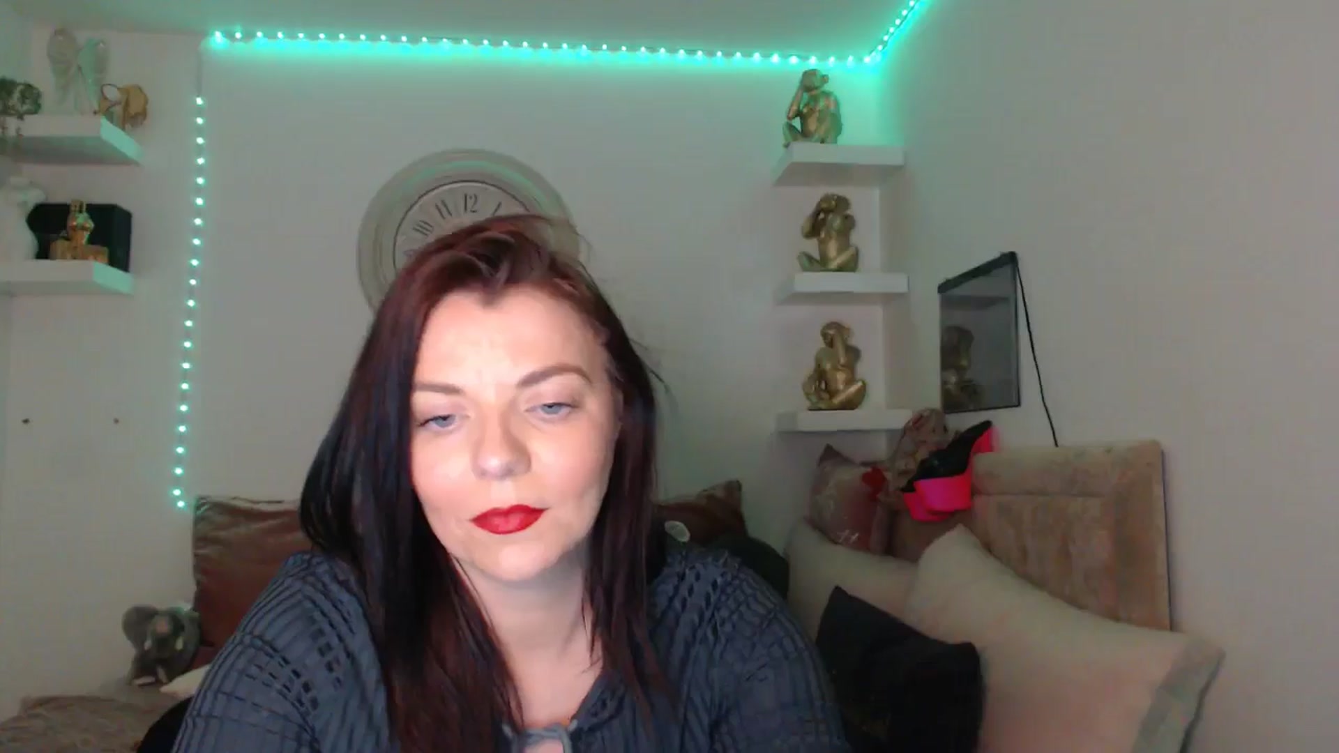 Gallery image thumbnail from innocentSamx's myfreecams stream on, 03/19/2025, 16:36 image 8 of 20