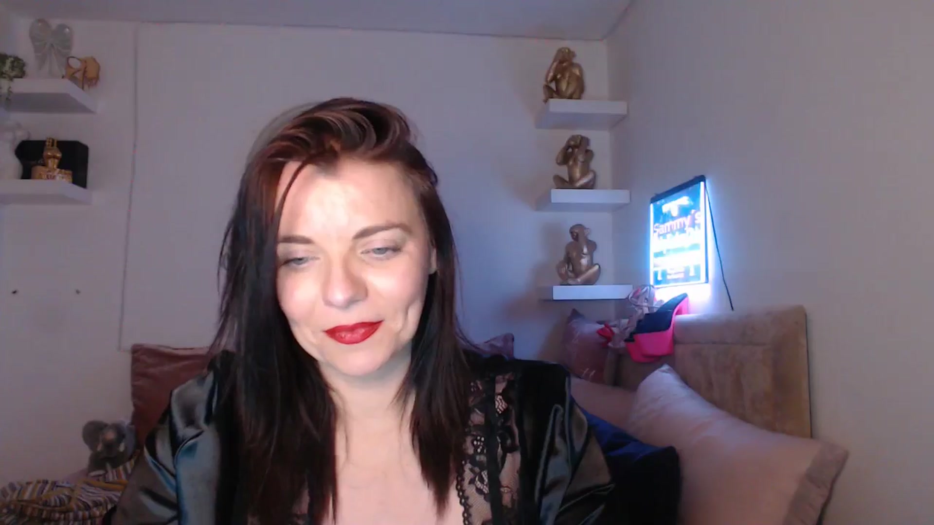 Gallery image thumbnail from innocentSamx's myfreecams stream on, 03/20/2025, 21:54 image 19 of 20