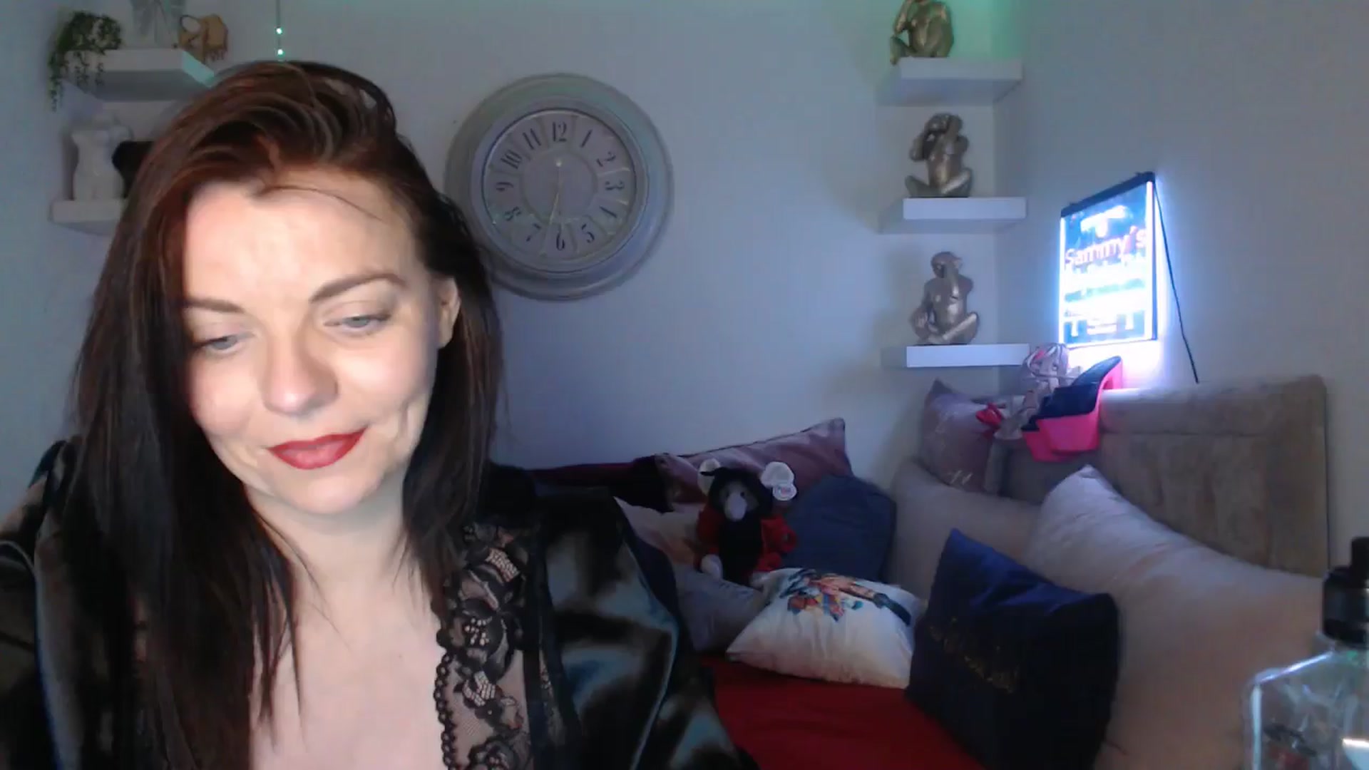 Gallery image thumbnail from innocentSamx's myfreecams stream on, 03/20/2025, 22:51 image 15 of 20