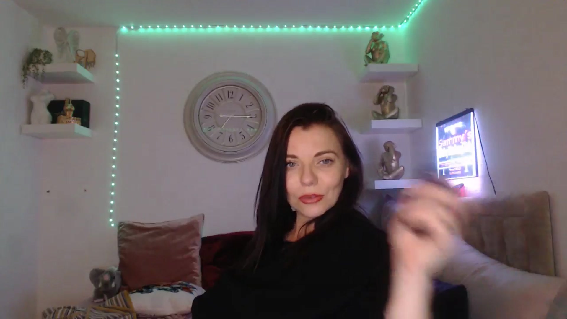 Gallery image thumbnail from innocentSamx's myfreecams stream on, 03/20/2025, 23:39 image 3 of 20