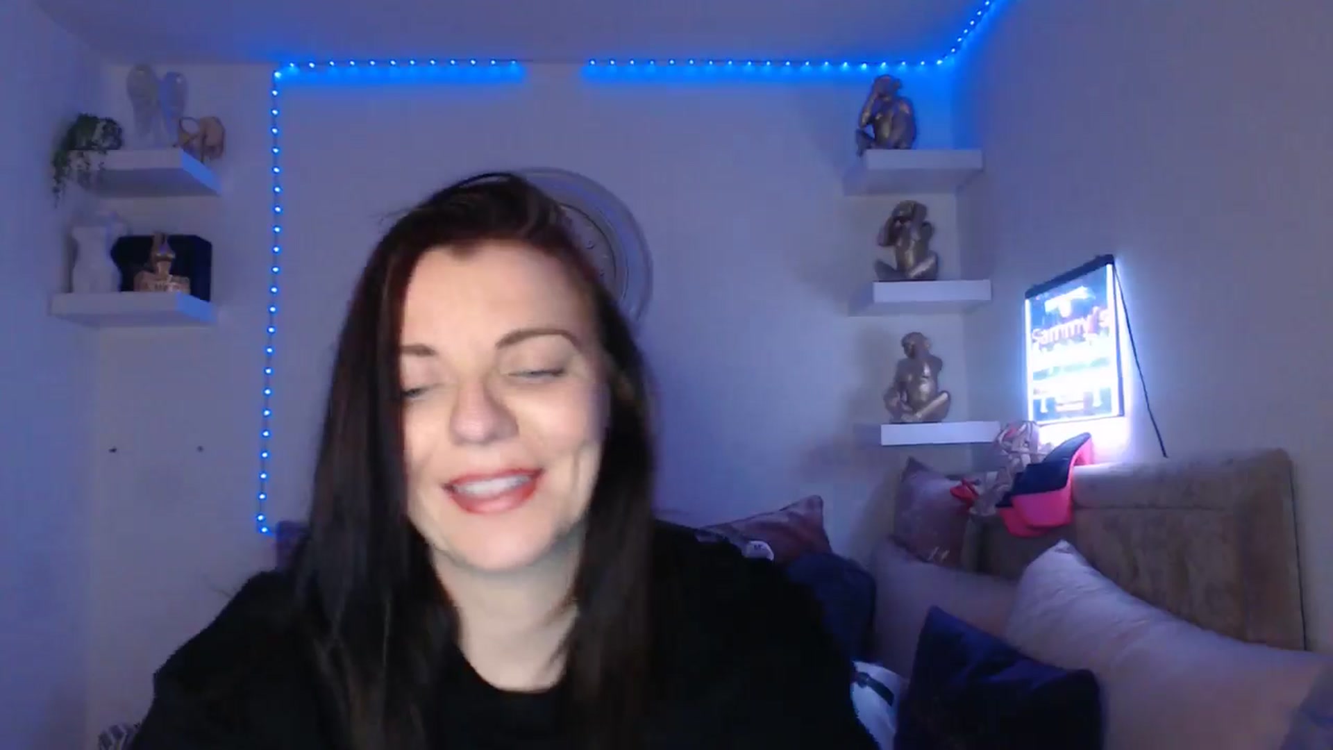 Gallery image thumbnail from innocentSamx's myfreecams stream on, 03/20/2025, 23:39 image 17 of 20