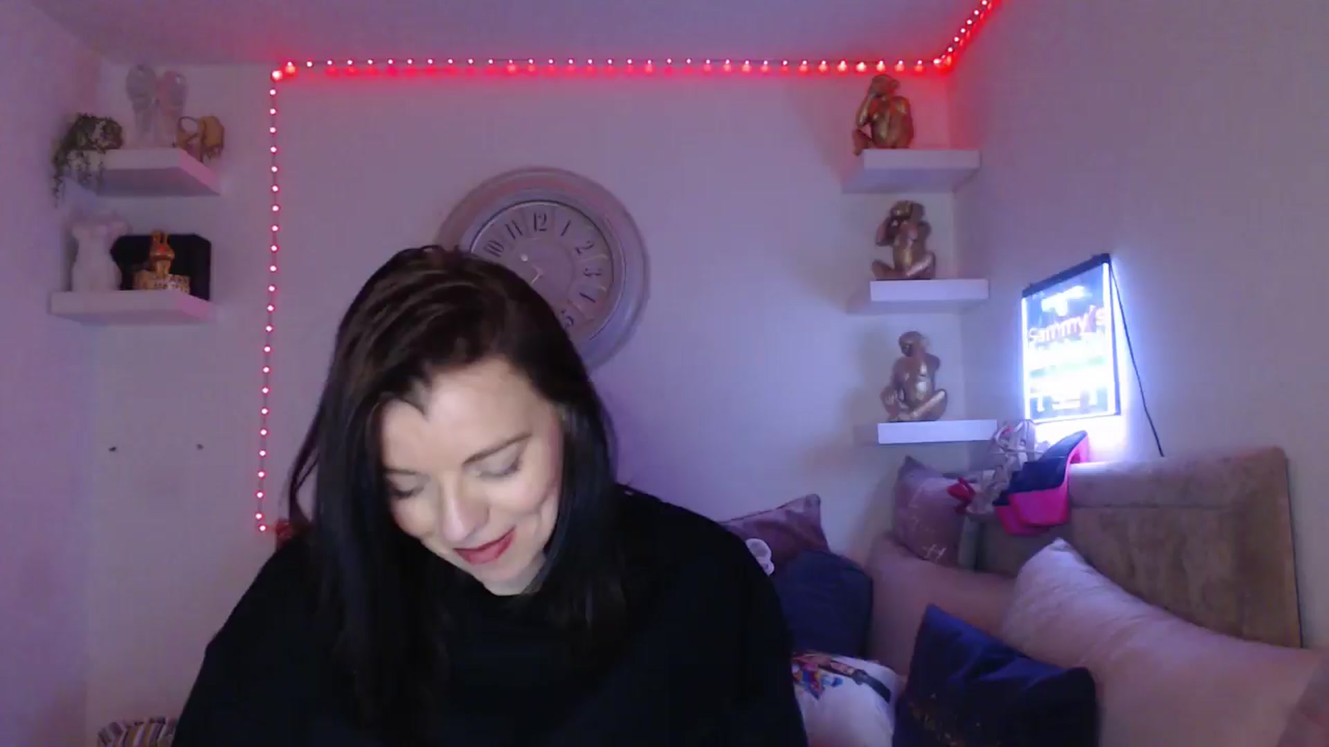 Gallery image thumbnail from innocentSamx's myfreecams stream on, 03/20/2025, 23:39 image 15 of 20