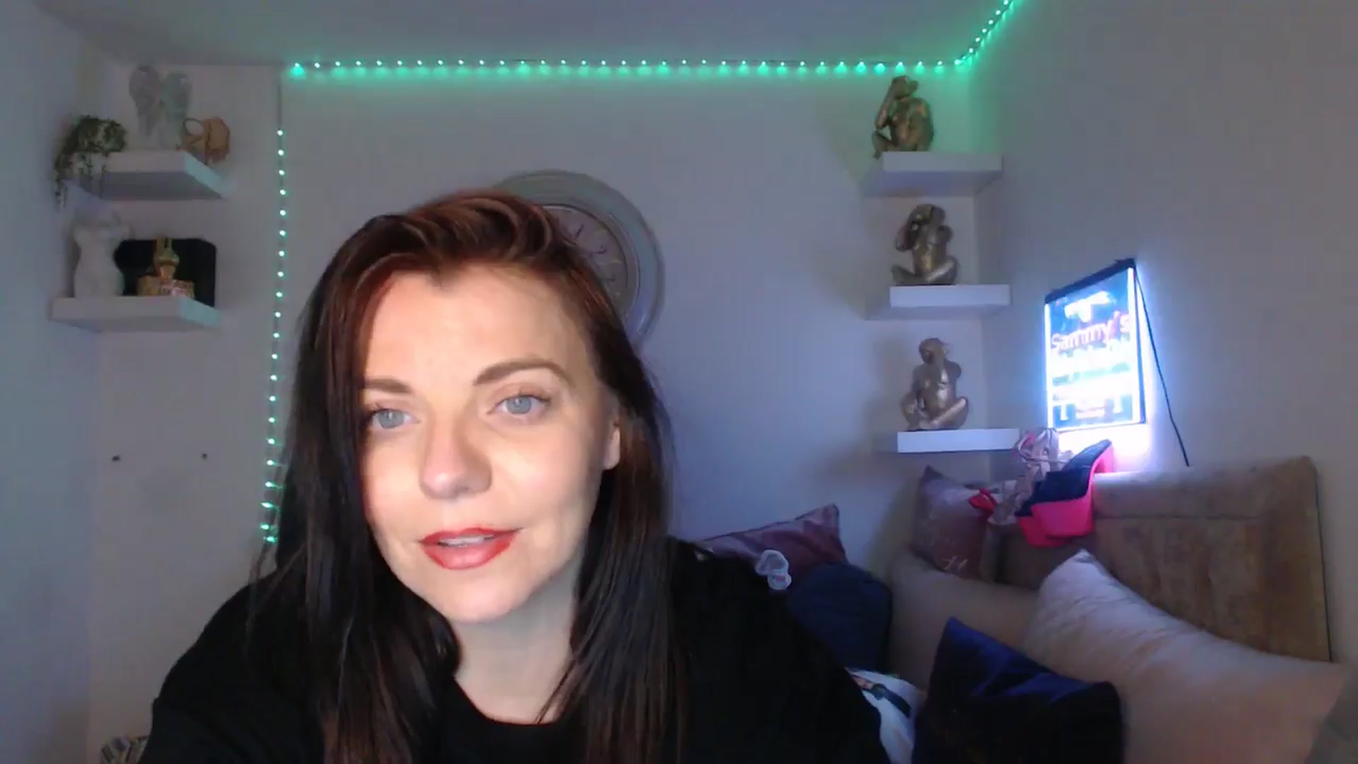 Gallery image thumbnail from innocentSamx's myfreecams stream on, 03/20/2025, 23:39 image 13 of 20