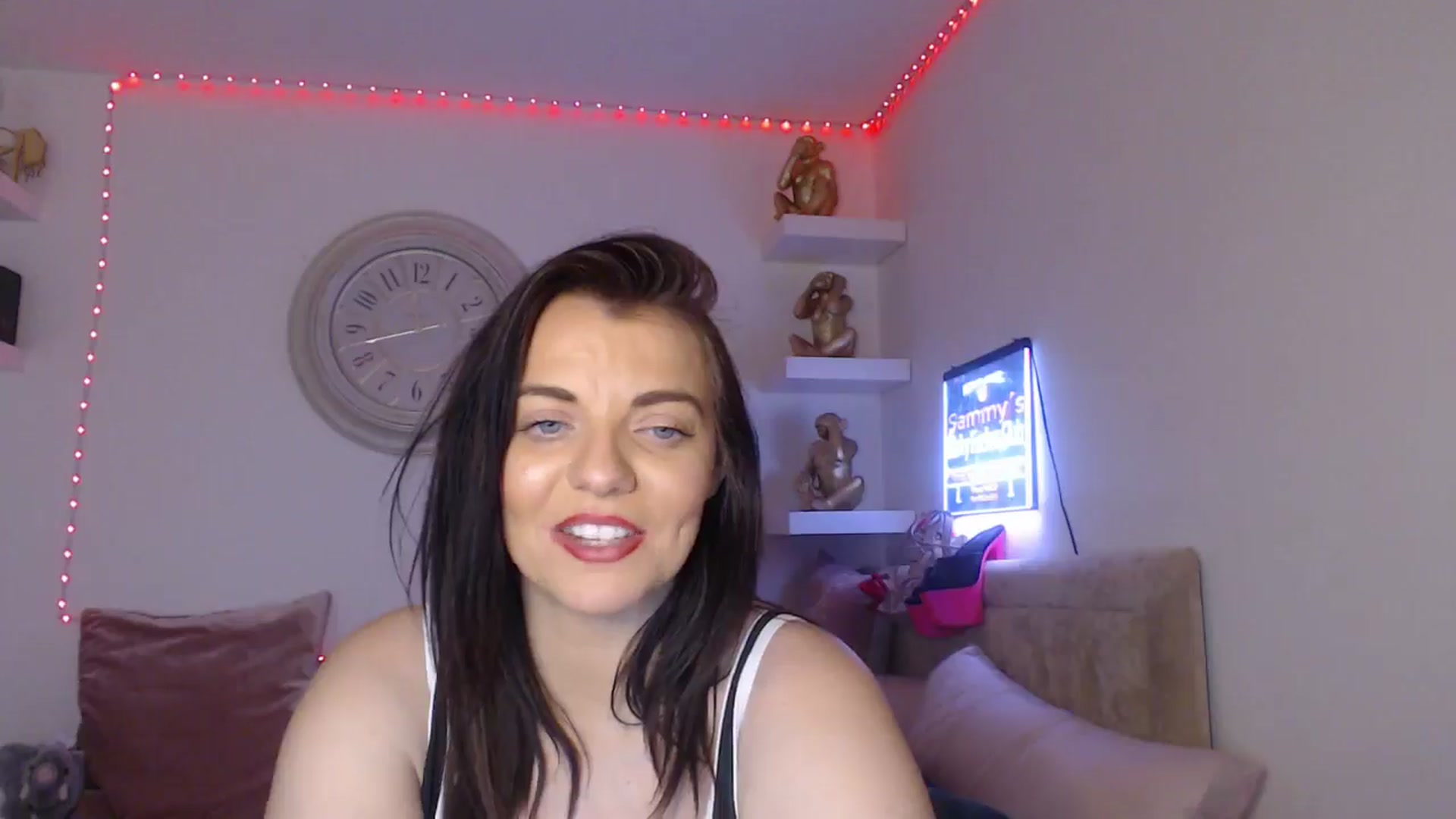Gallery image thumbnail from innocentSamx's myfreecams stream on, 03/22/2025, 16:03 image 8 of 20