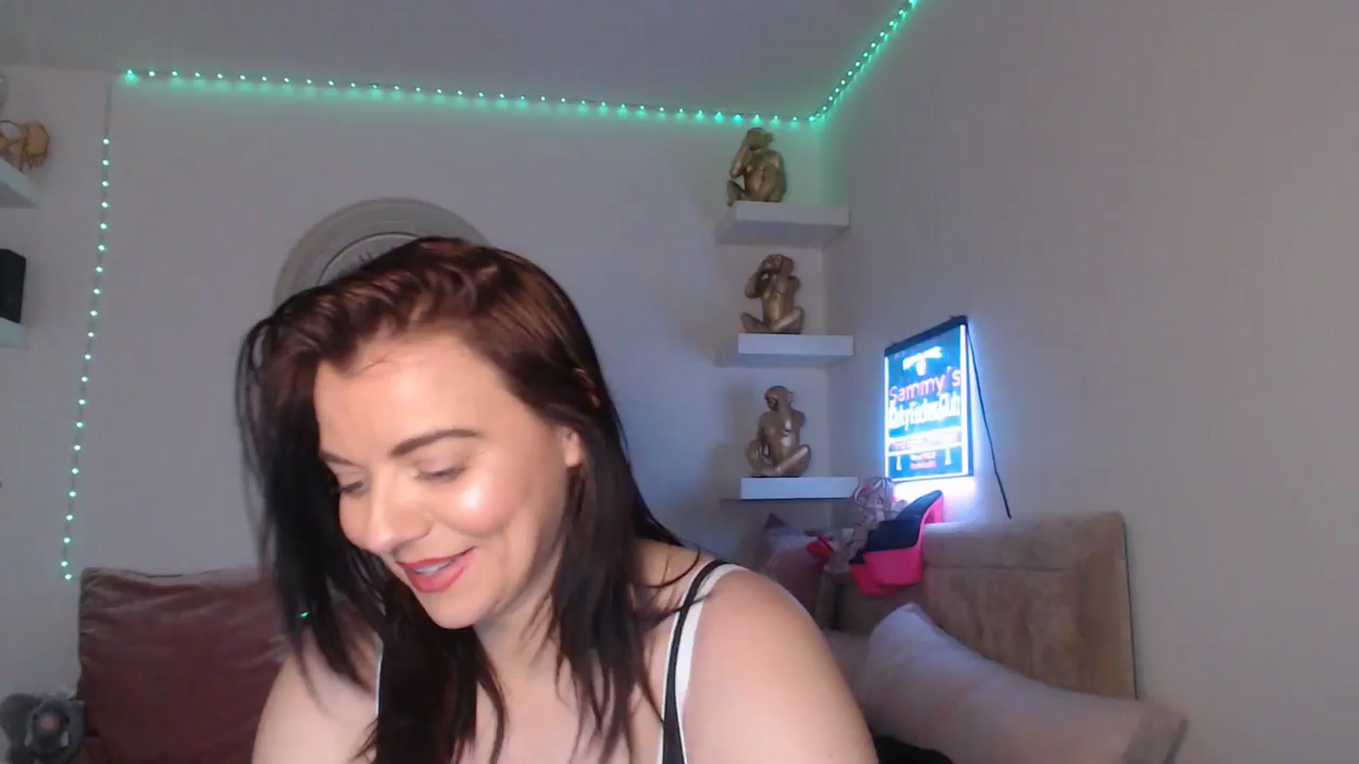 Gallery image thumbnail from innocentSamx's myfreecams stream on, 03/22/2025, 16:03 image 2 of 20