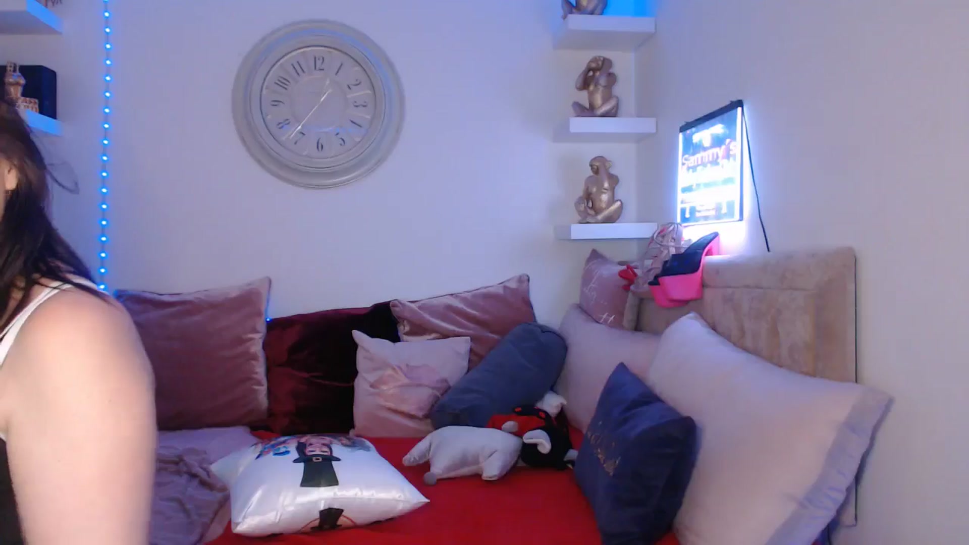 Gallery image thumbnail from innocentSamx's myfreecams stream on, 03/22/2025, 16:57 image 16 of 20