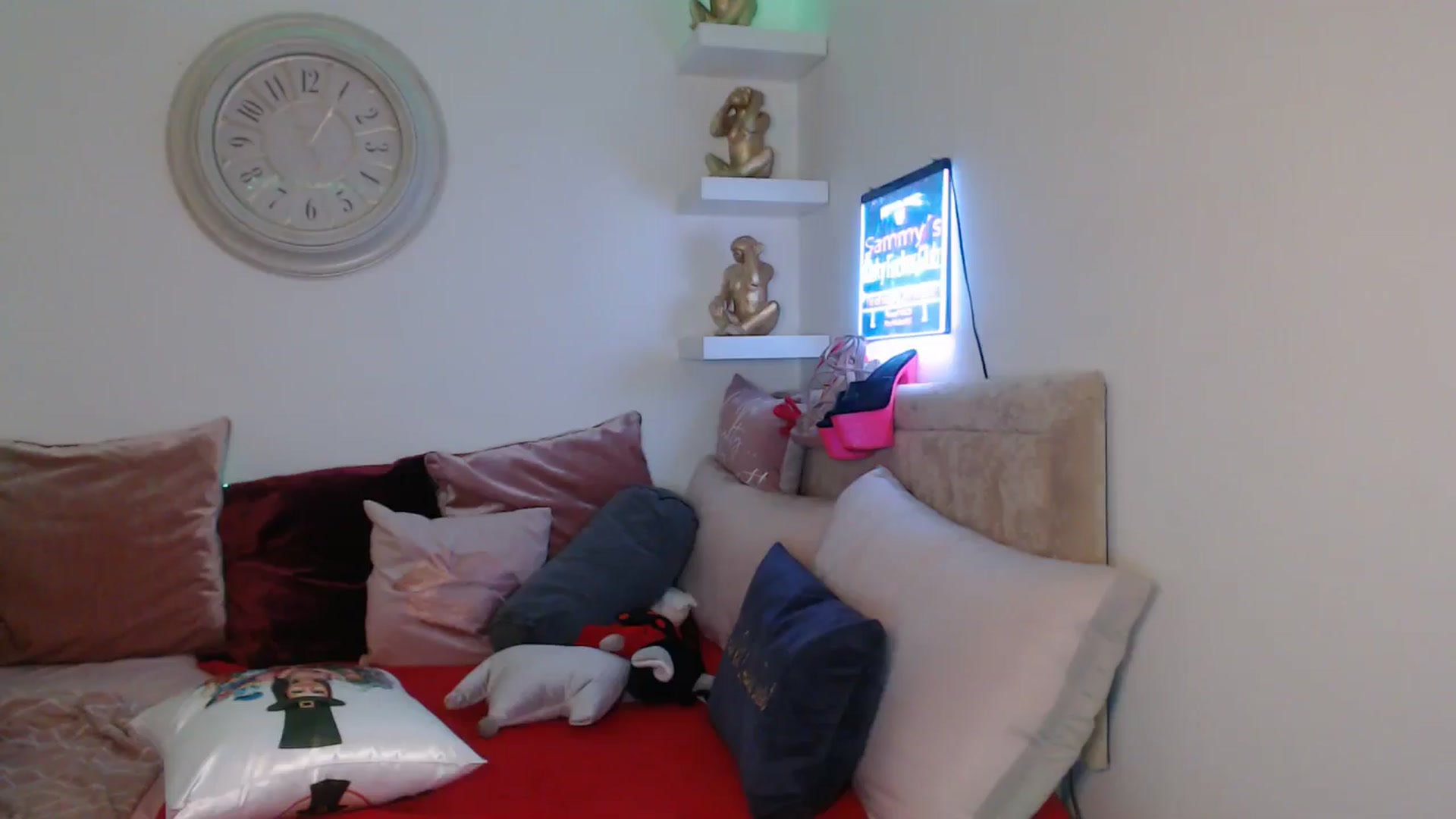 Gallery image thumbnail from innocentSamx's myfreecams stream on, 03/22/2025, 17:41 image 5 of 20