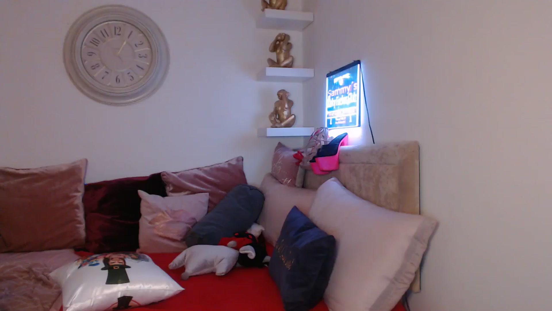 Gallery image thumbnail from innocentSamx's myfreecams stream on, 03/22/2025, 17:41 image 4 of 20