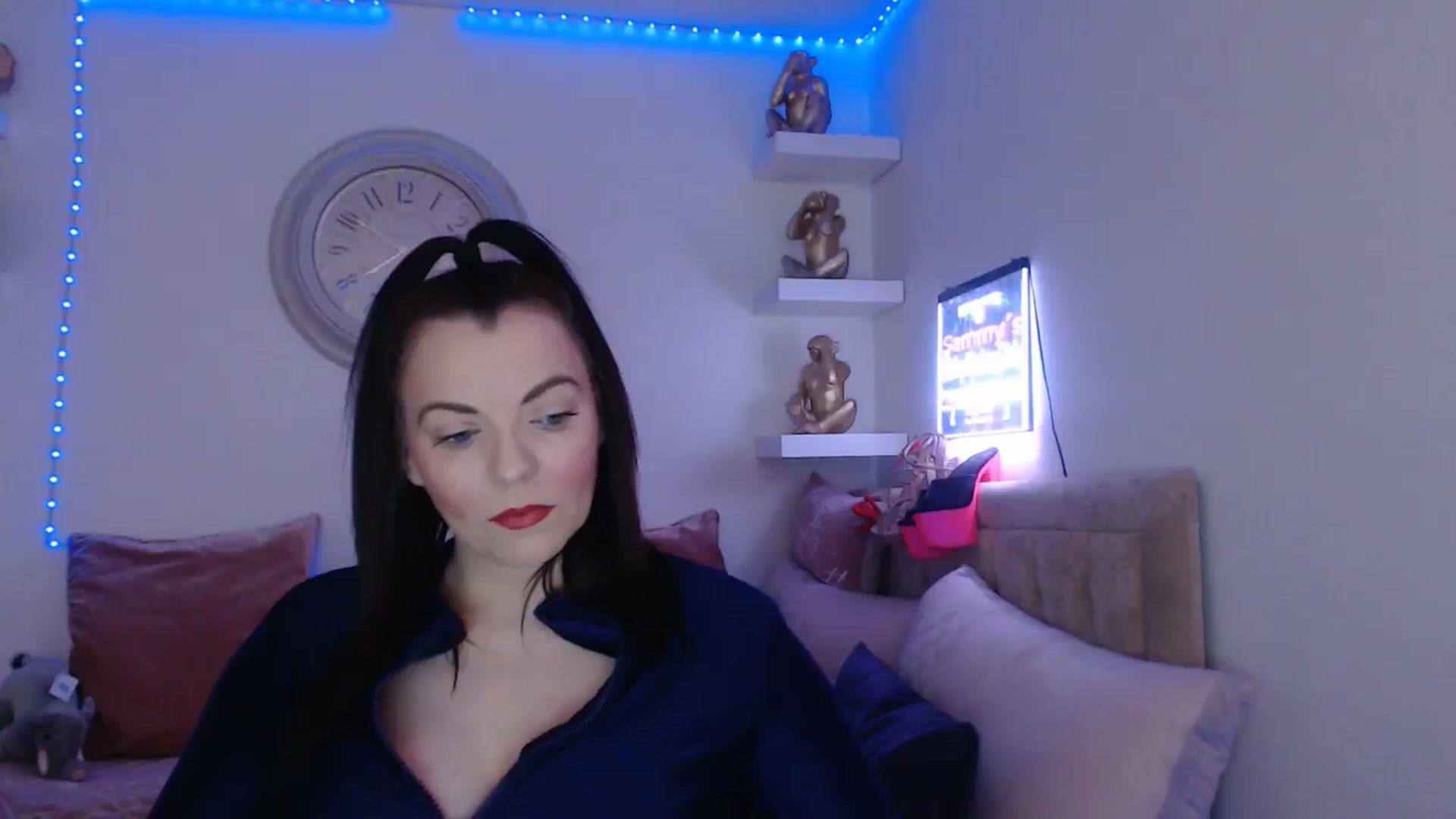 Gallery image thumbnail from innocentSamx's myfreecams stream on, 03/23/2025, 12:32 image 14 of 20