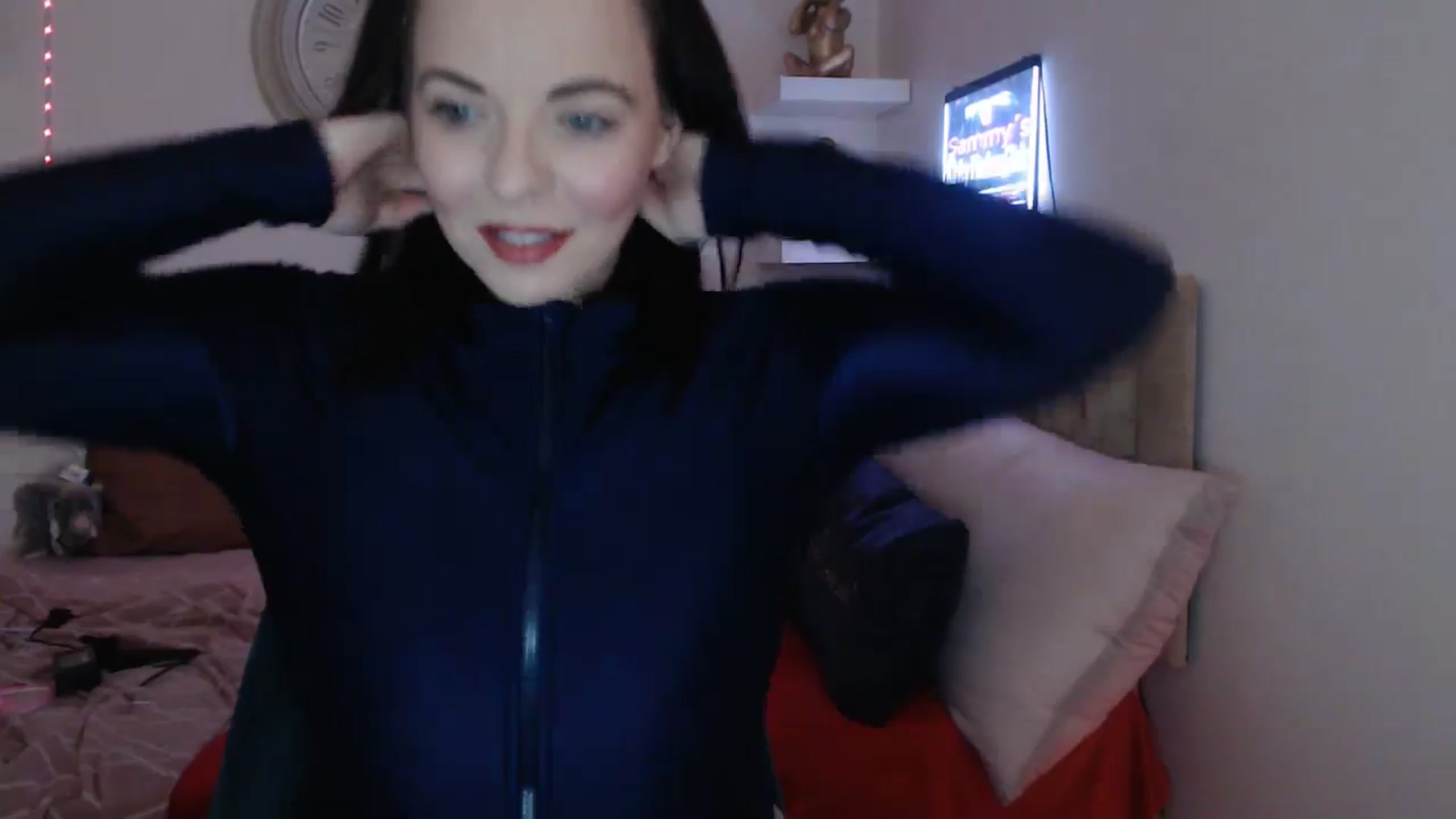 Gallery image thumbnail from innocentSamx's myfreecams stream on, 03/23/2025, 12:32 image 7 of 20