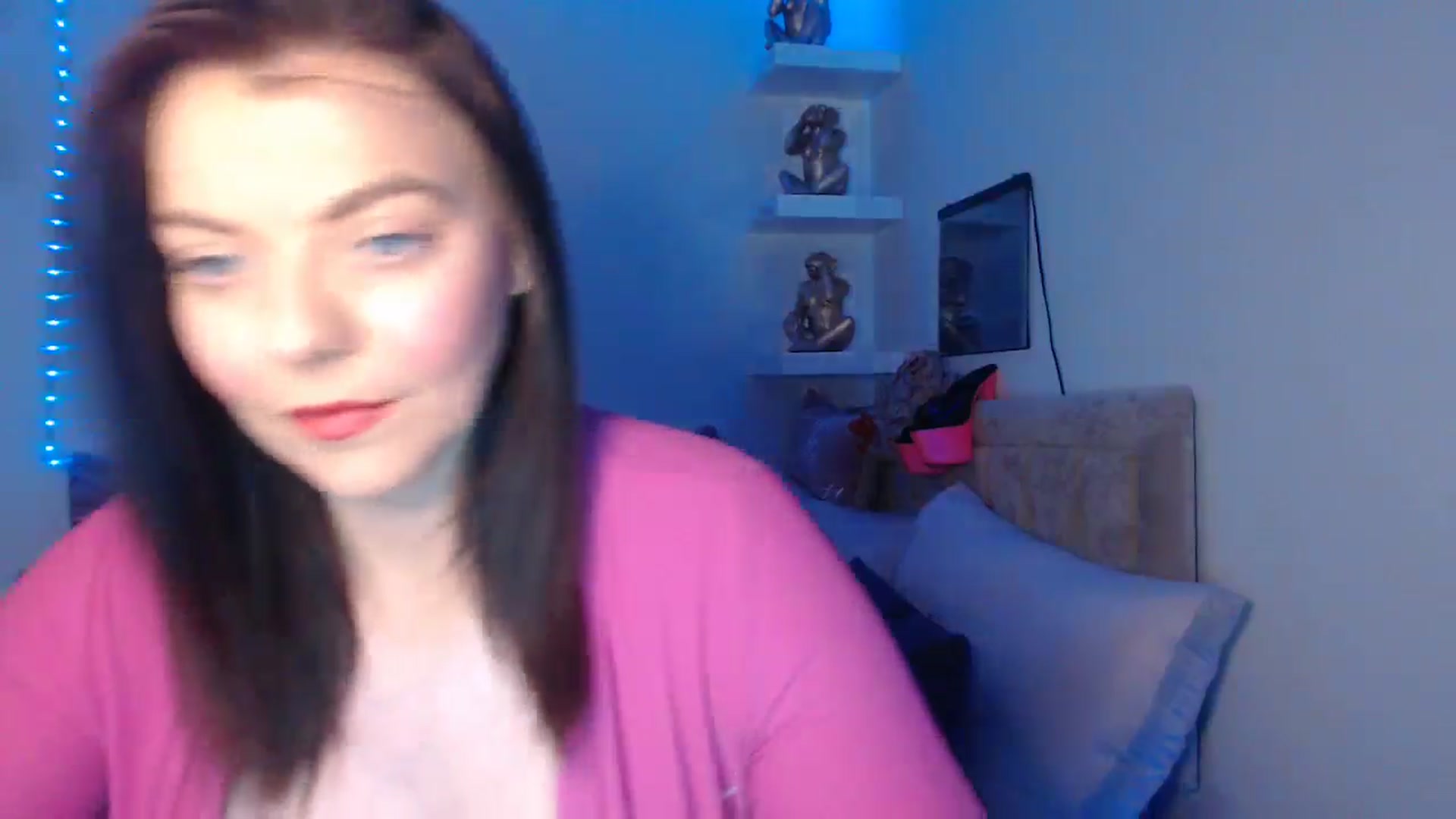 Gallery image thumbnail from innocentSamx's myfreecams stream on, 03/25/2025, 14:11 image 2 of 20