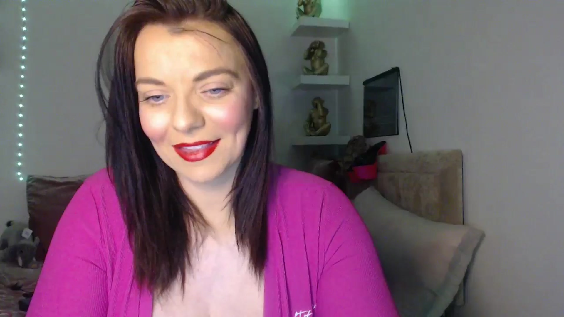 Gallery image thumbnail from innocentSamx's myfreecams stream on, 03/25/2025, 14:11 image 19 of 20