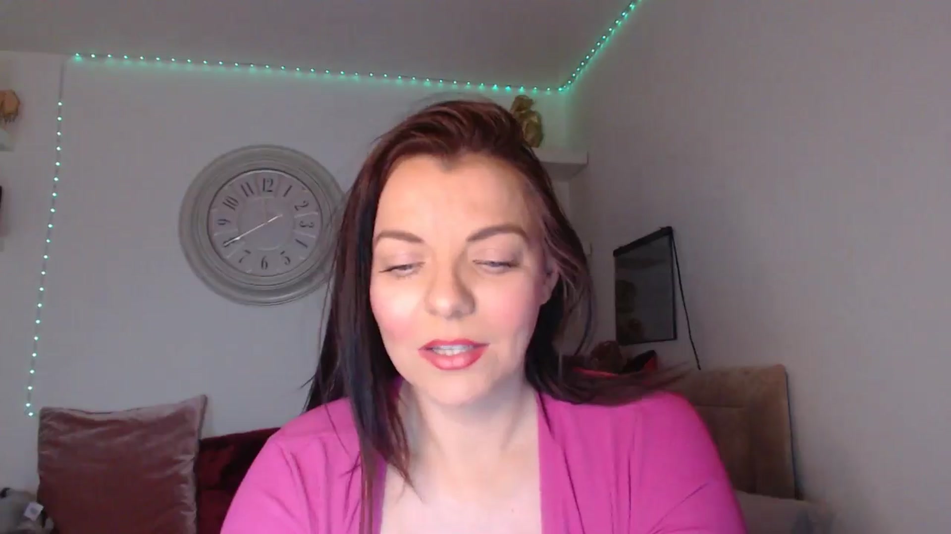 Gallery image thumbnail from innocentSamx's myfreecams stream on, 03/25/2025, 16:09 image 5 of 20