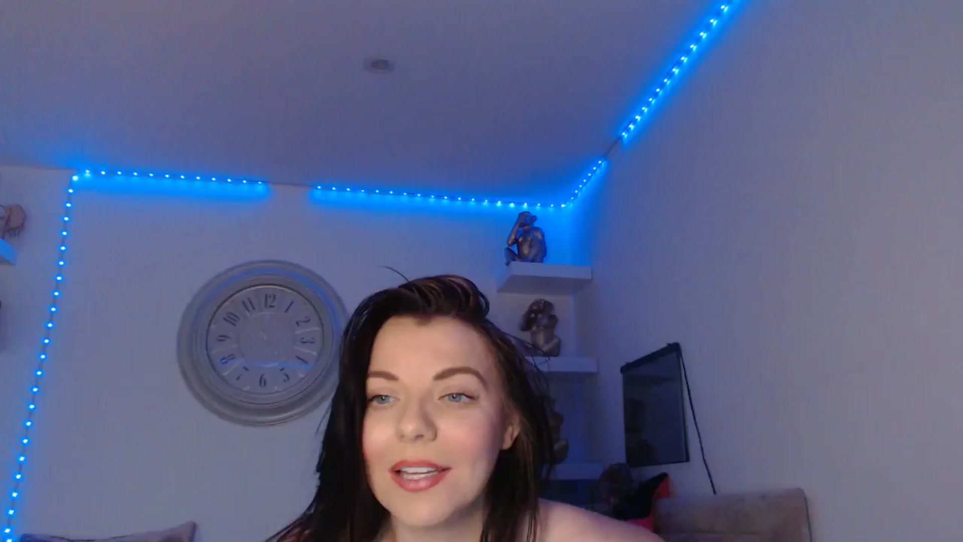 Gallery image thumbnail from innocentSamx's myfreecams stream on, 03/25/2025, 16:09 image 20 of 20