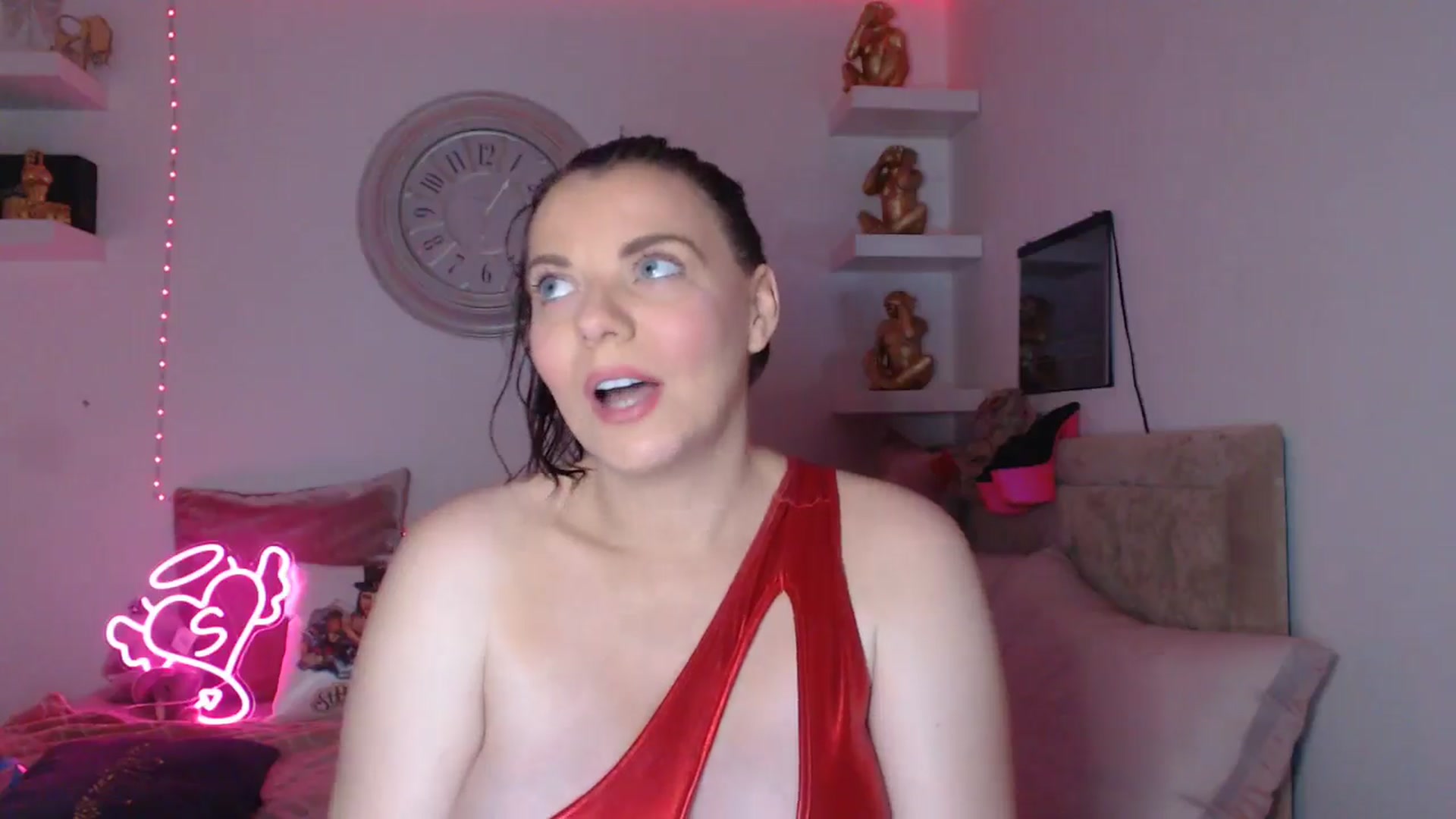 Gallery image thumbnail from innocentSamx's myfreecams stream on, 03/26/2025, 17:19 image 20 of 20