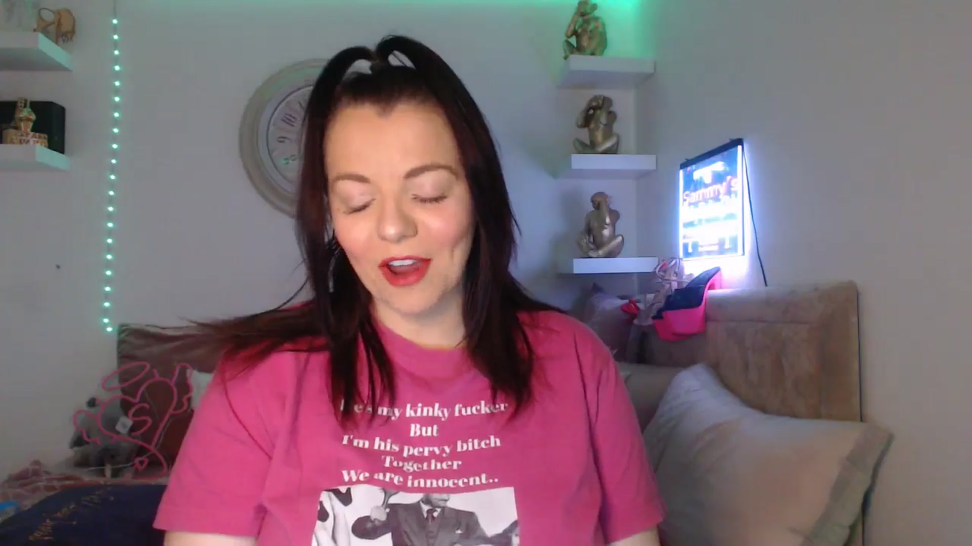 Gallery image thumbnail from innocentSamx's myfreecams stream on, 03/28/2025, 15:12 image 7 of 20