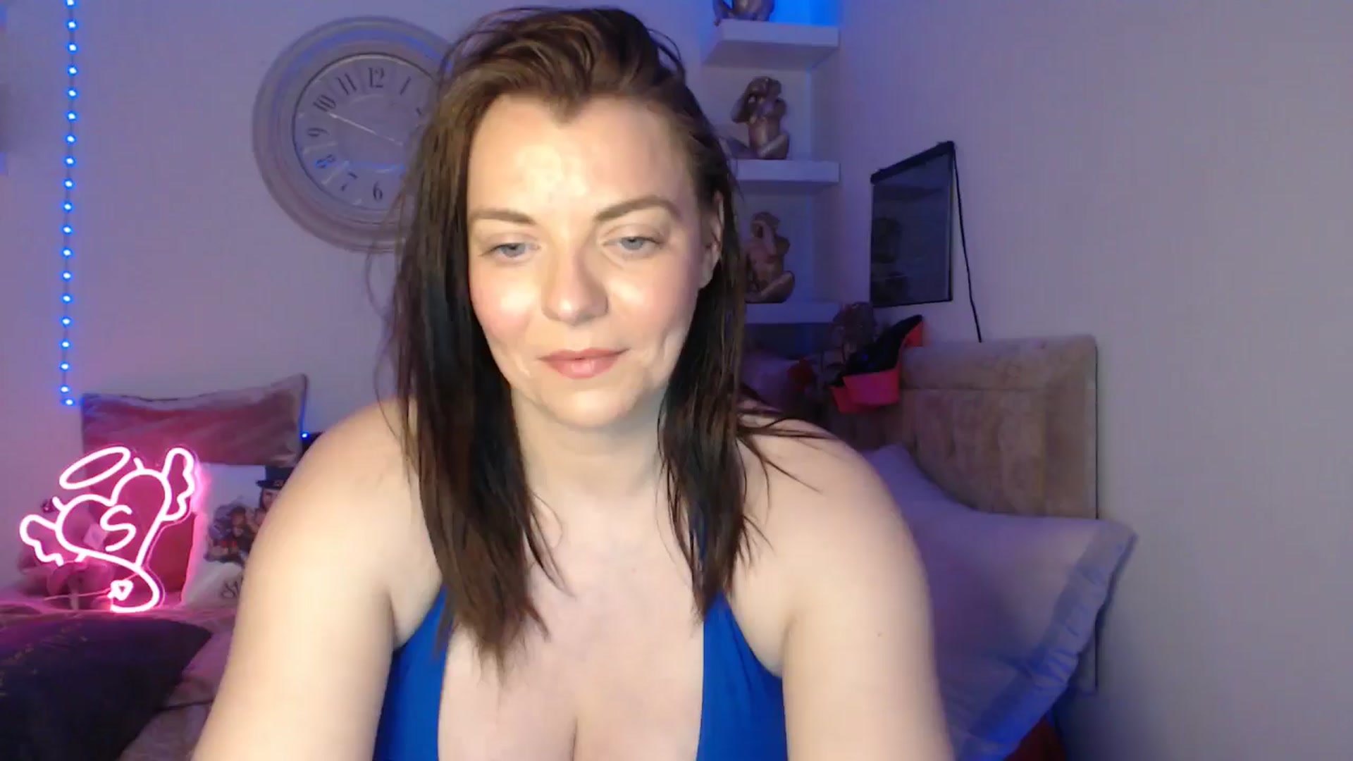 Gallery image thumbnail from innocentSamx's myfreecams stream on, 03/29/2025, 14:22 image 3 of 20