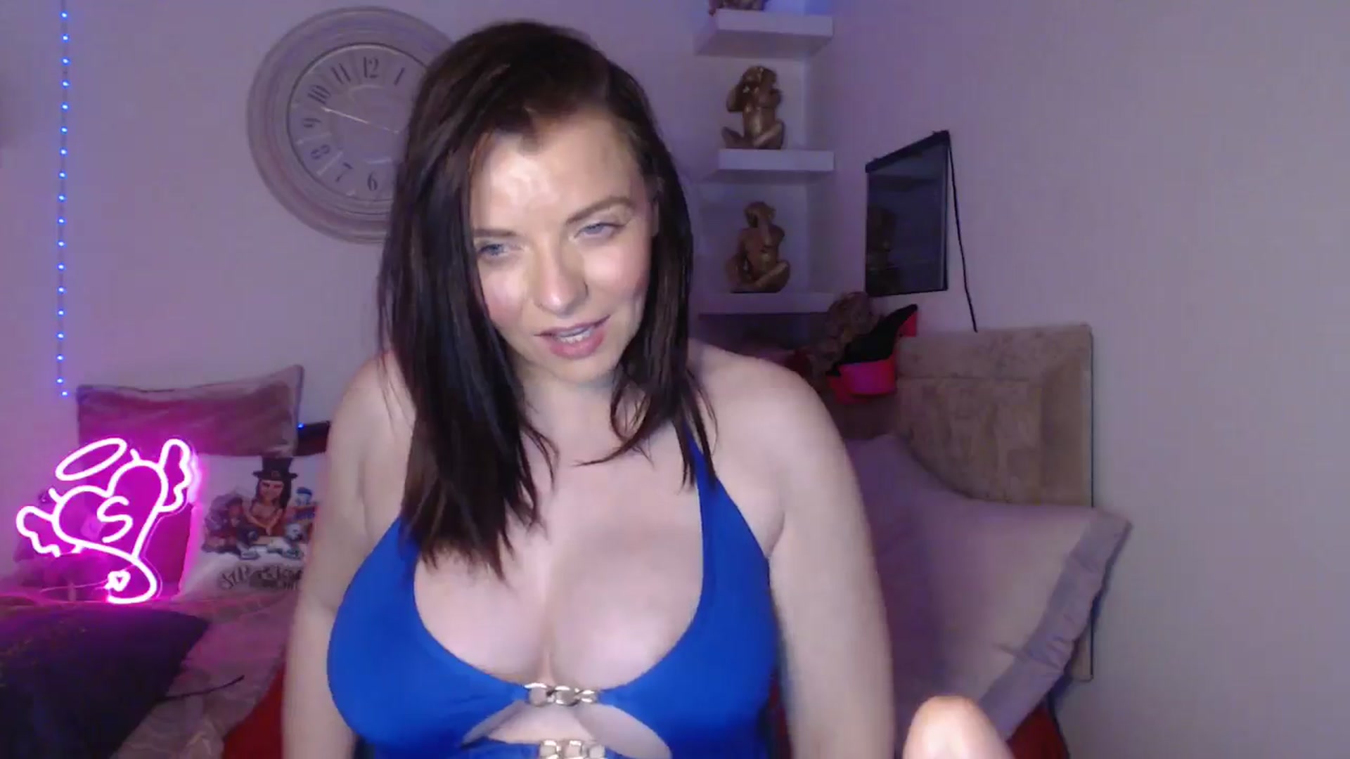 Gallery image thumbnail from innocentSamx's myfreecams stream on, 03/29/2025, 15:37 image 6 of 20
