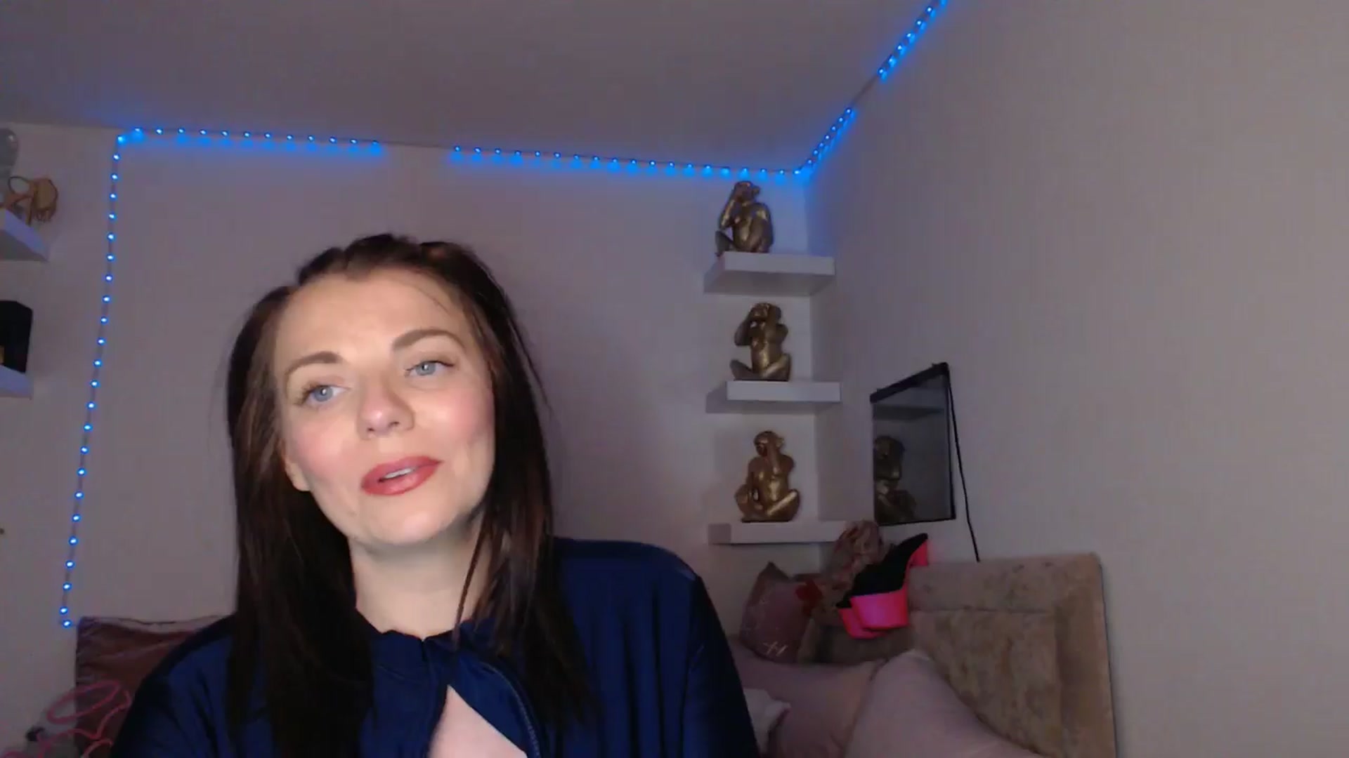 Gallery image thumbnail from innocentSamx's myfreecams stream on, 04/02/2025, 19:25 image 2 of 20