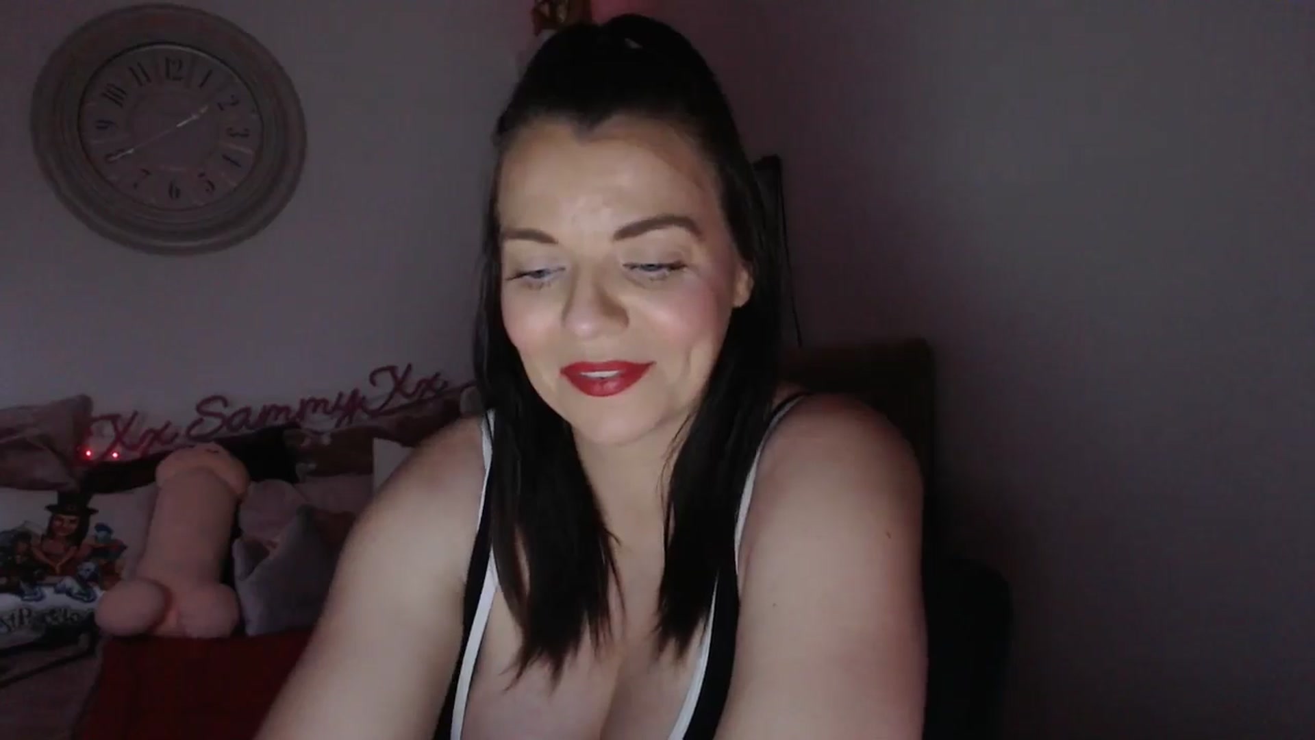 Gallery image thumbnail from innocentSamx's myfreecams stream on, 04/06/2025, 18:01 image 12 of 20