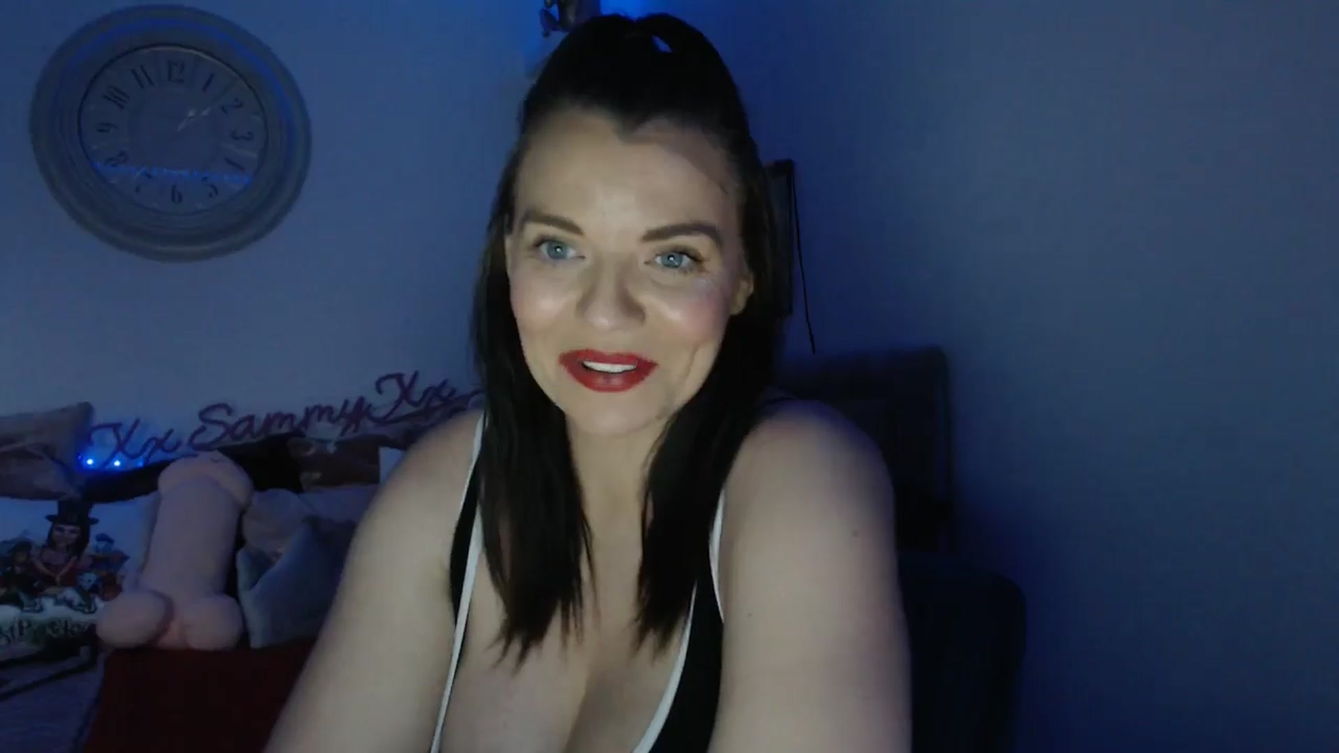 Gallery image thumbnail from innocentSamx's myfreecams stream on, 04/06/2025, 18:01 image 8 of 20