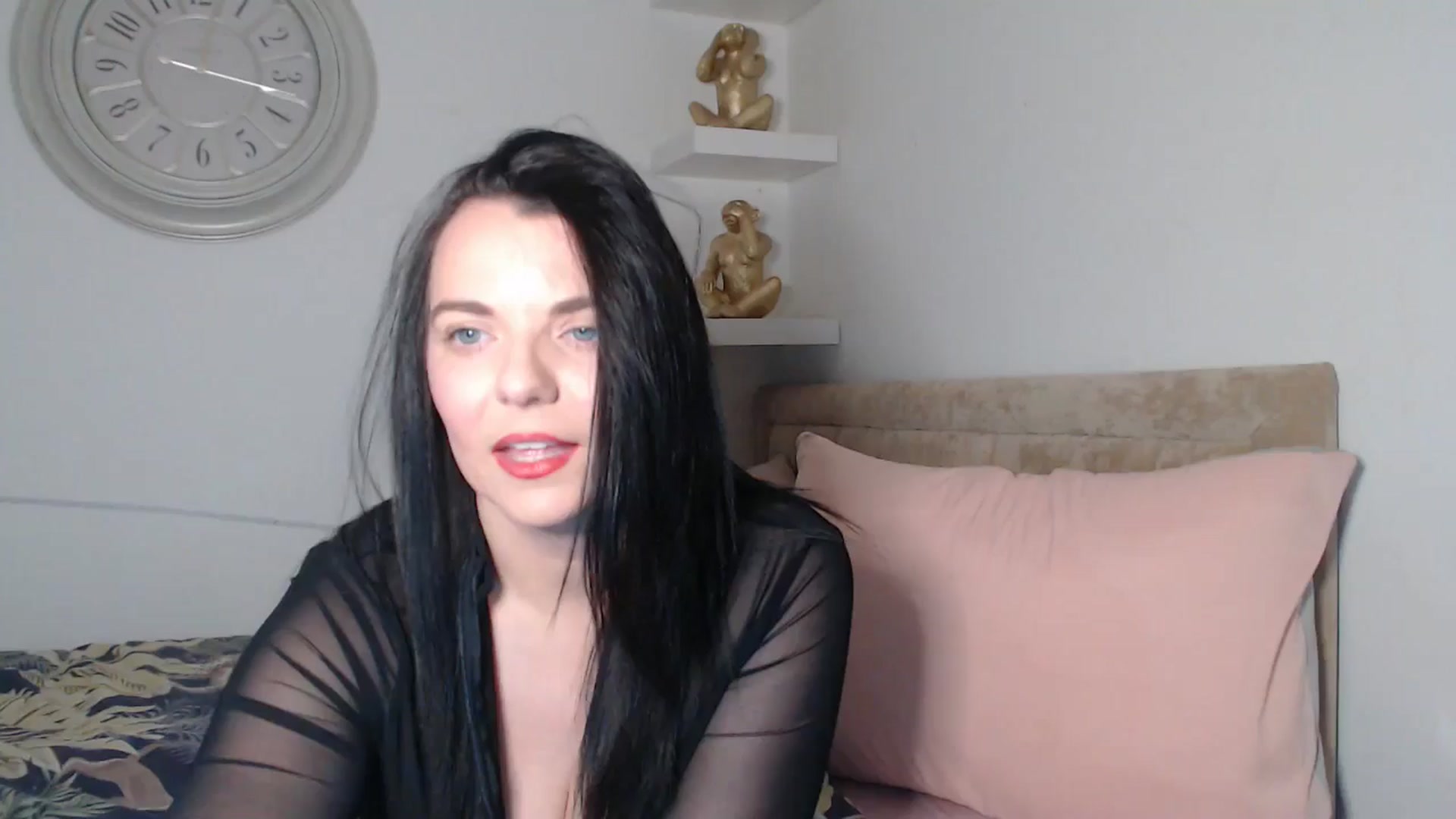 Gallery image thumbnail from innocentSamx's myfreecams stream on, 11/22/2025, 13:18 image 11 of 20