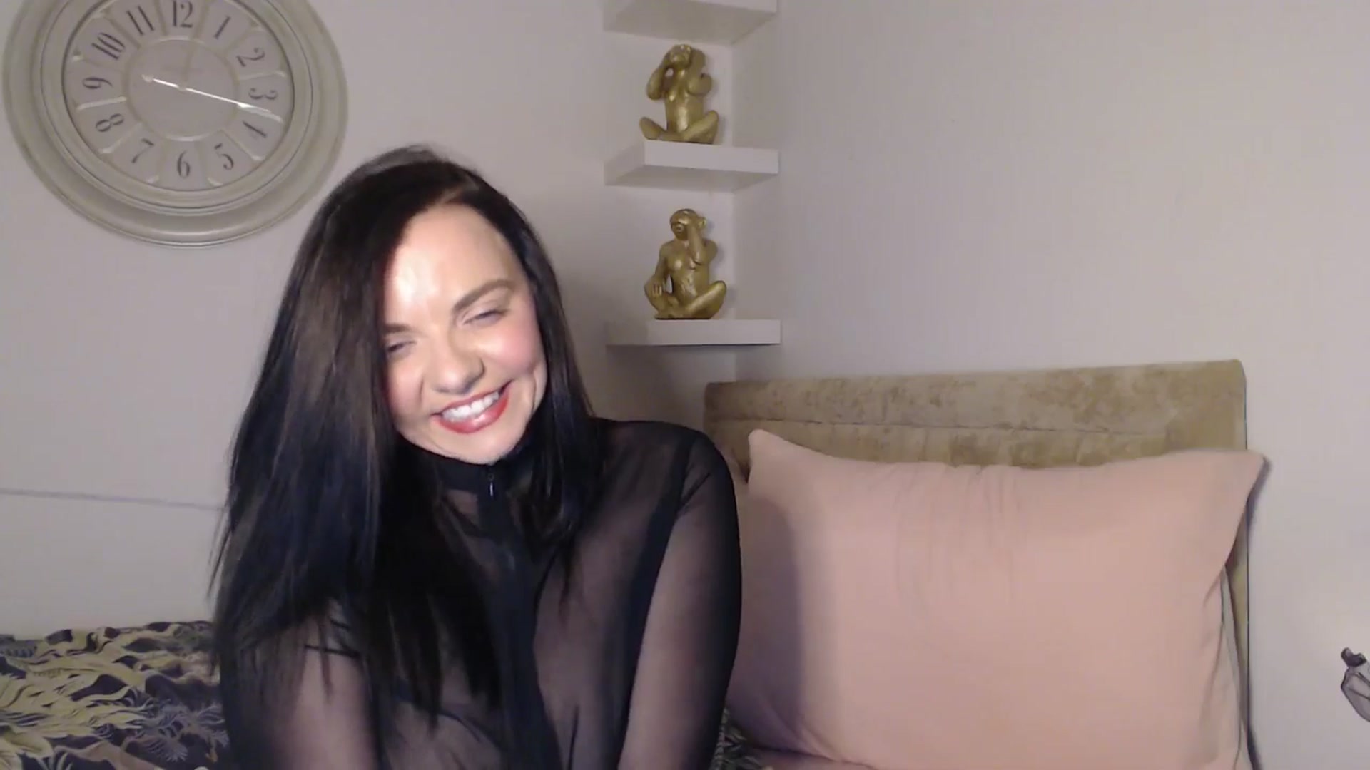 Gallery image thumbnail from innocentSamx's myfreecams stream on, 11/22/2025, 14:36 image 11 of 20