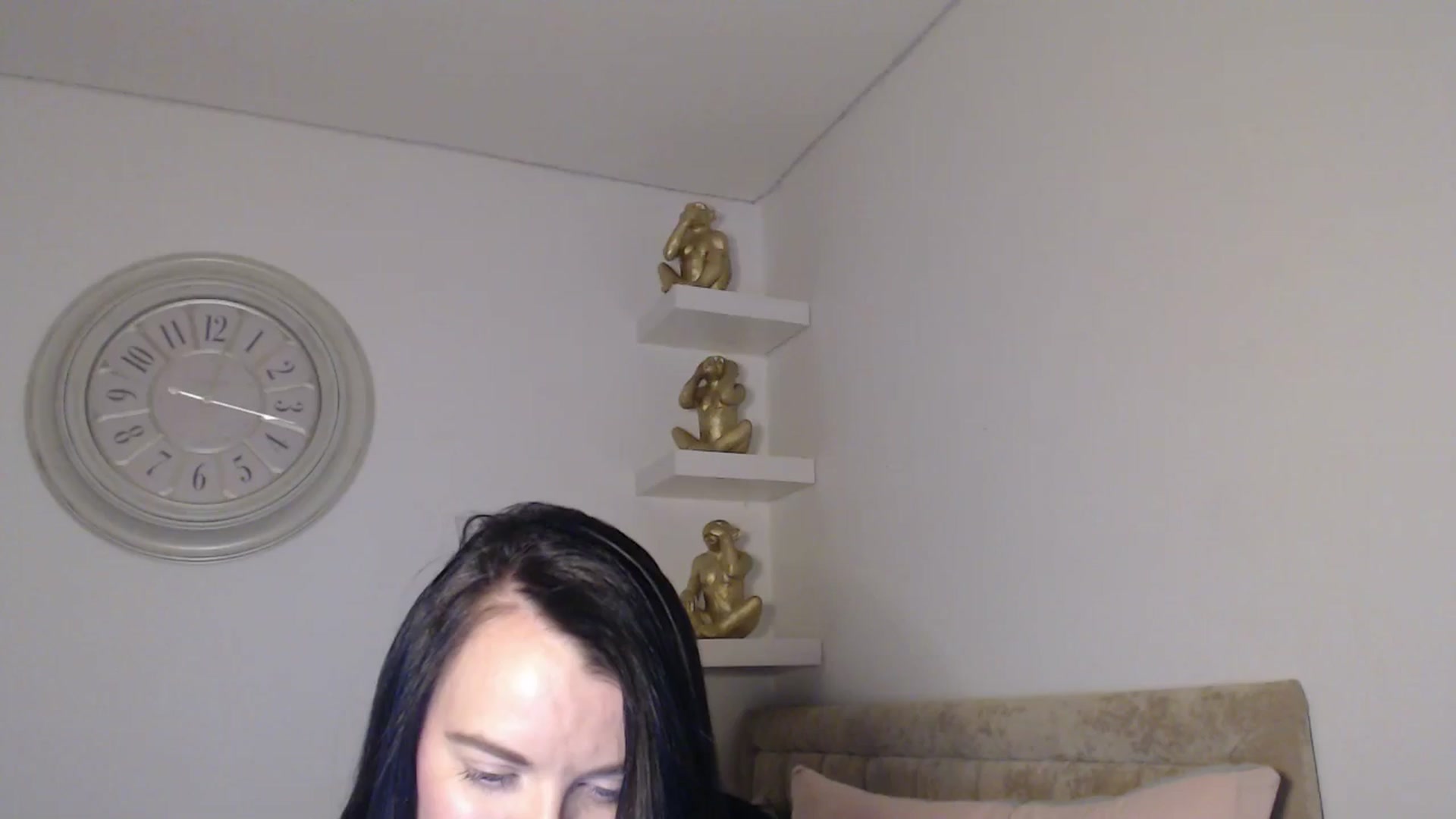Gallery image thumbnail from innocentSamx's myfreecams stream on, 11/22/2025, 15:59 image 1 of 20