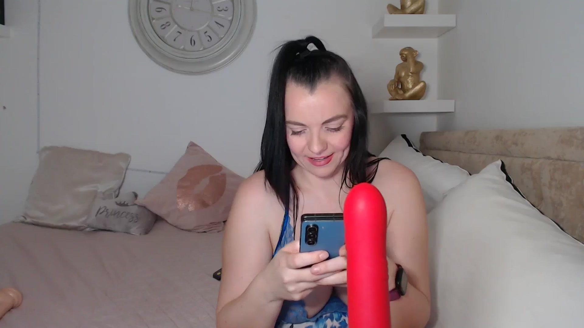 Gallery image thumbnail from innocentSamx's myfreecams stream on, 01/03/2026, 16:39 image 19 of 20